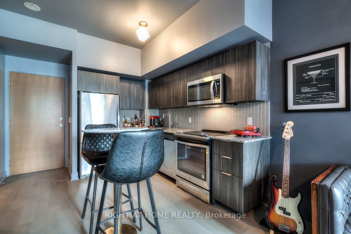 30 Shore Breeze Drive #540