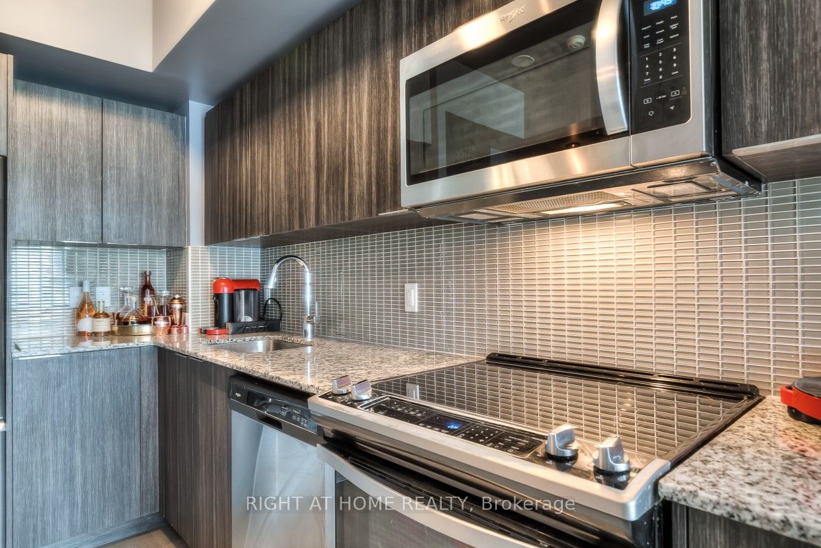 30 Shore Breeze Drive #540