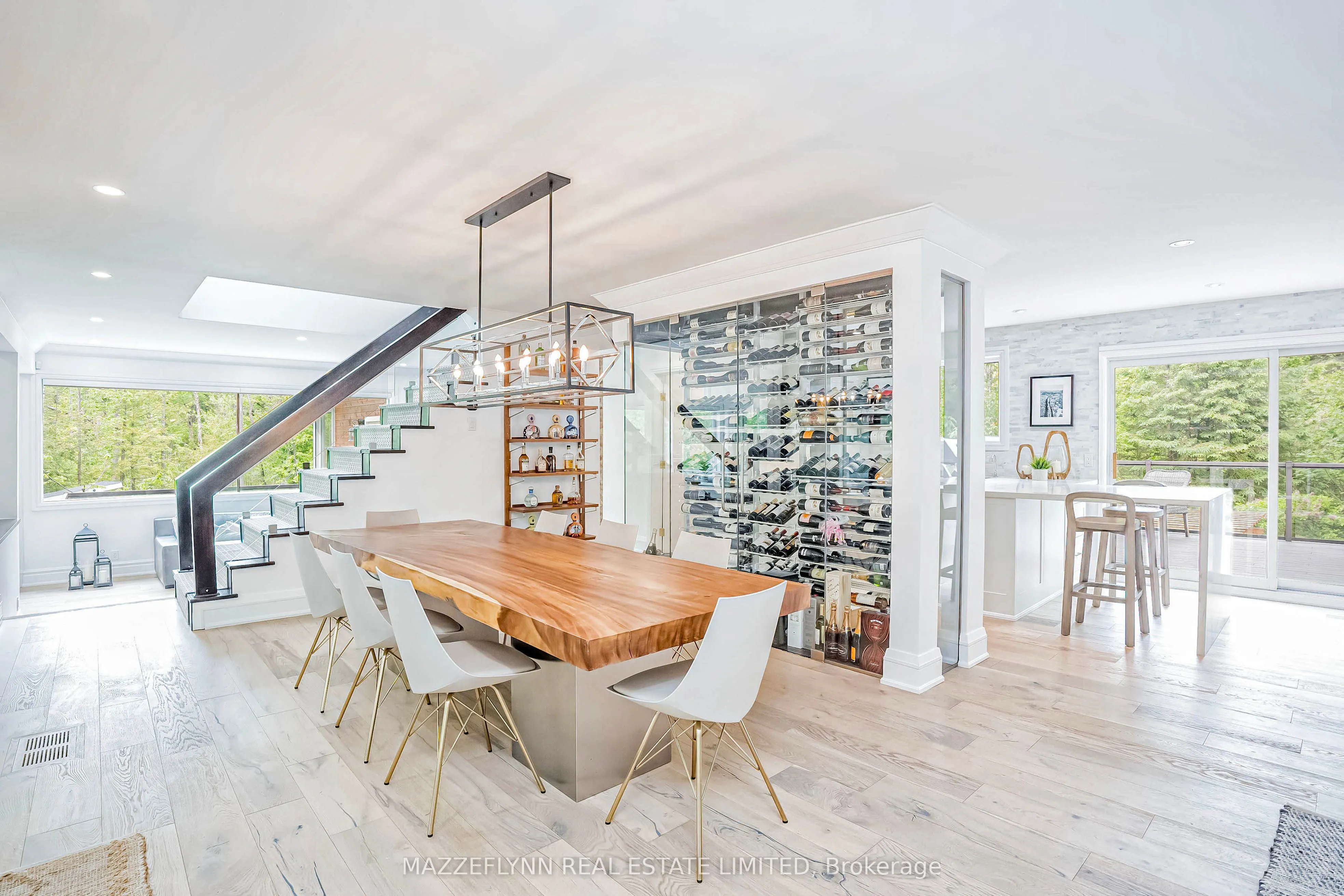 2814 Forks Of The Credit Road