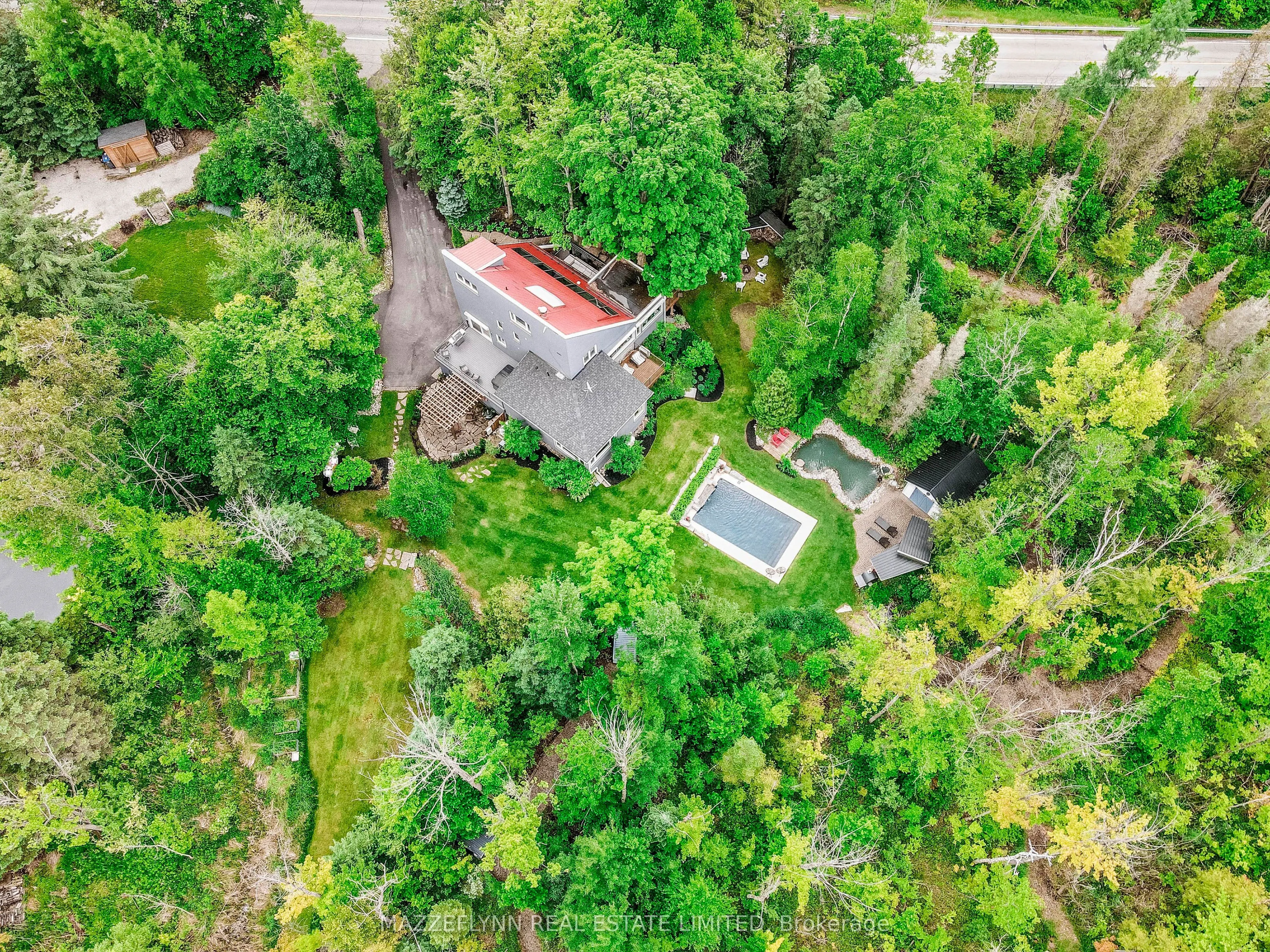 2814 Forks Of The Credit Road