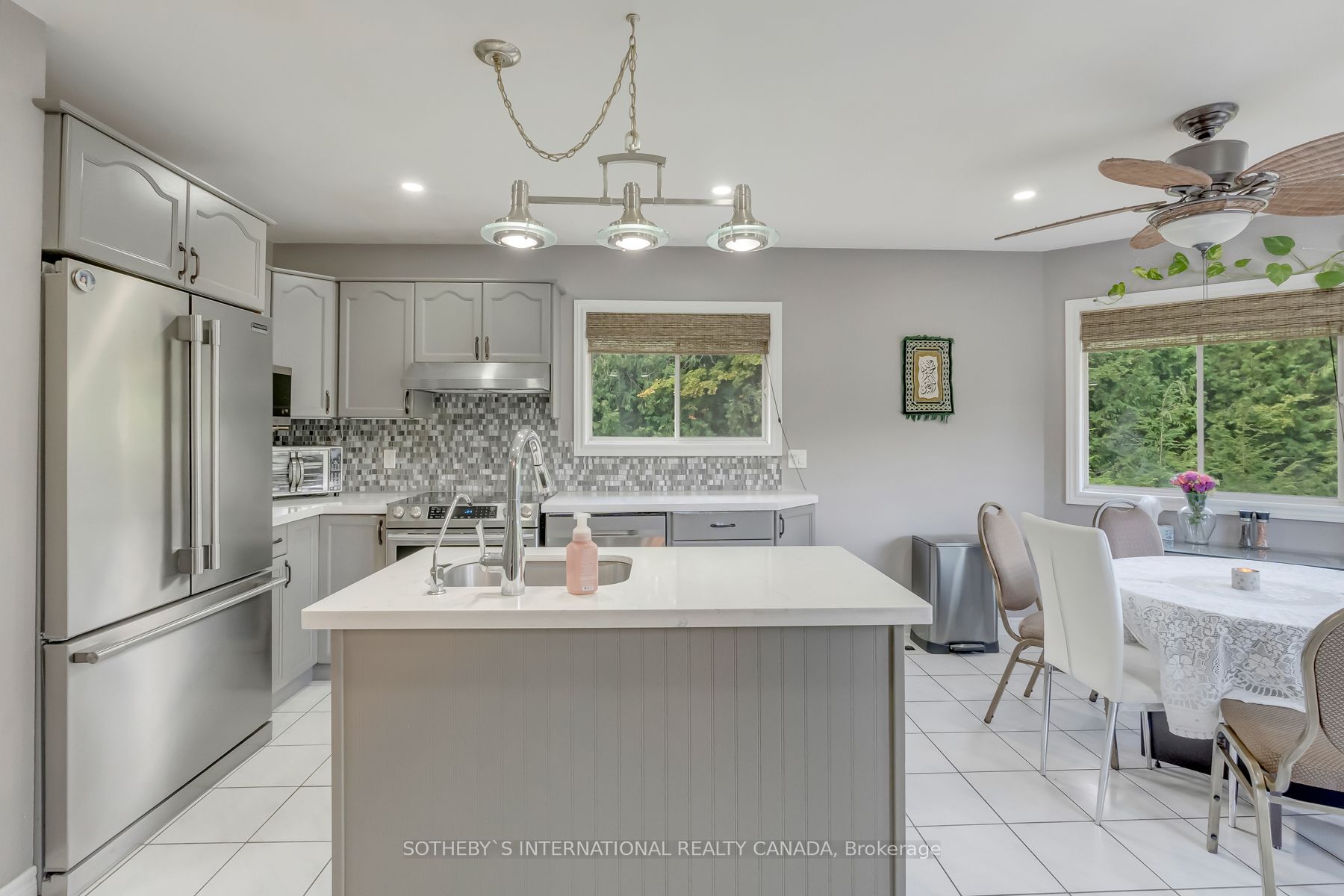 19 Mcconachie Crescent