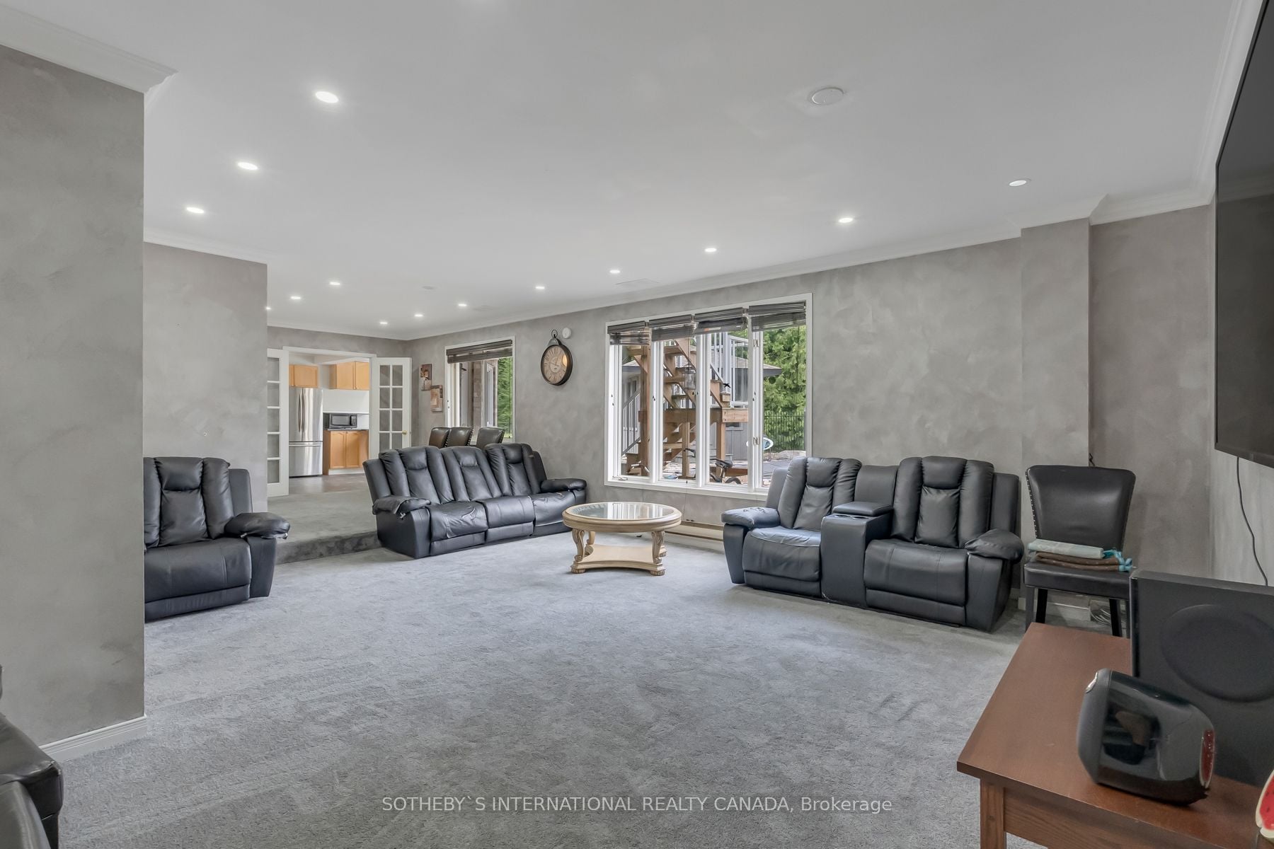 19 Mcconachie Crescent