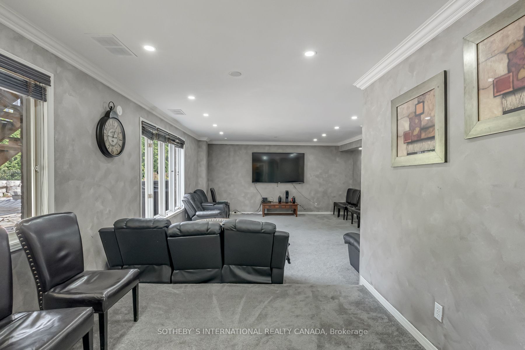 19 Mcconachie Crescent