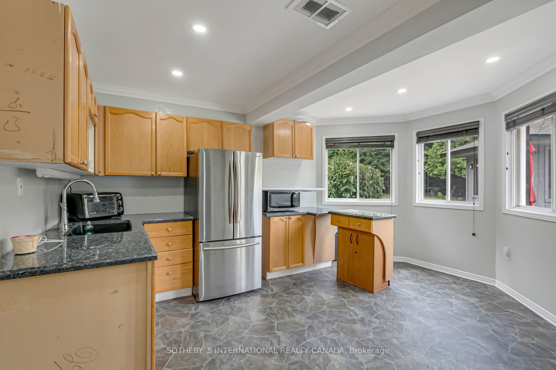 19 Mcconachie Crescent