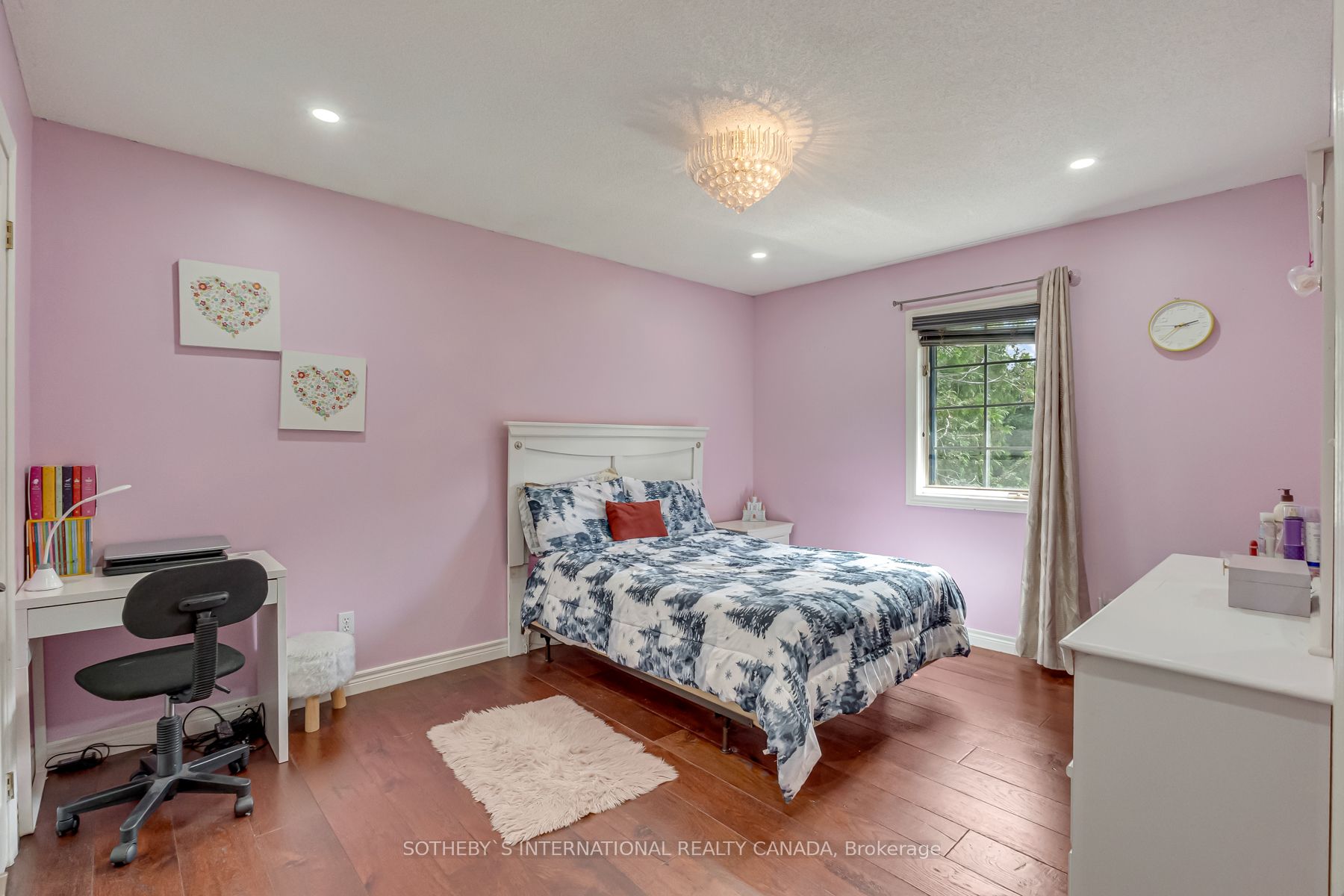 19 Mcconachie Crescent