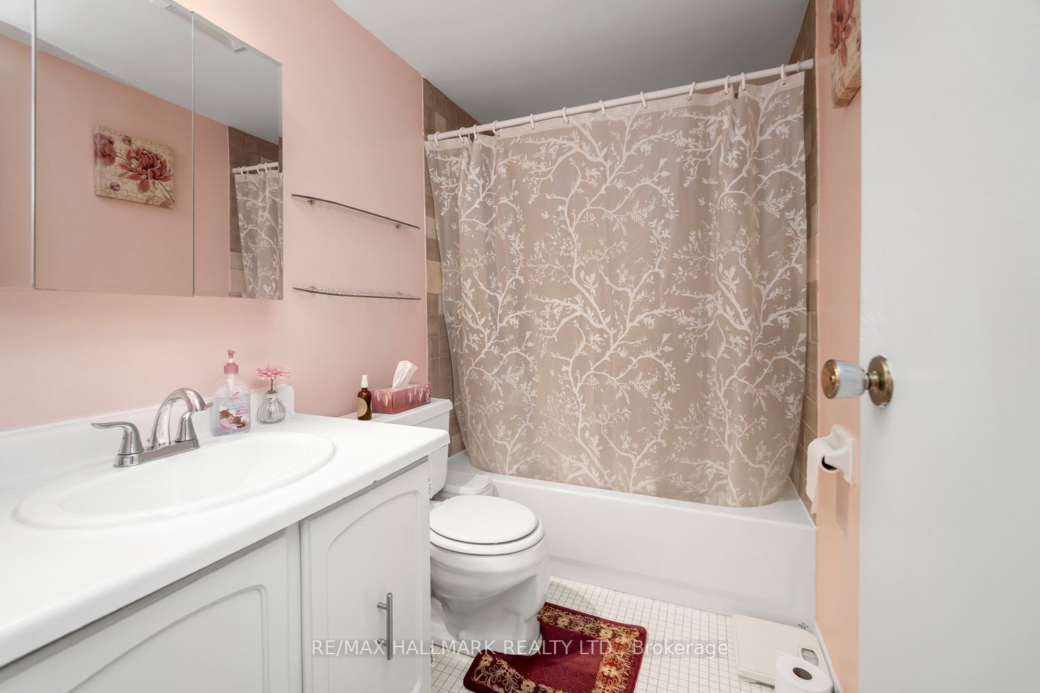 2542 Argyle Road, #801