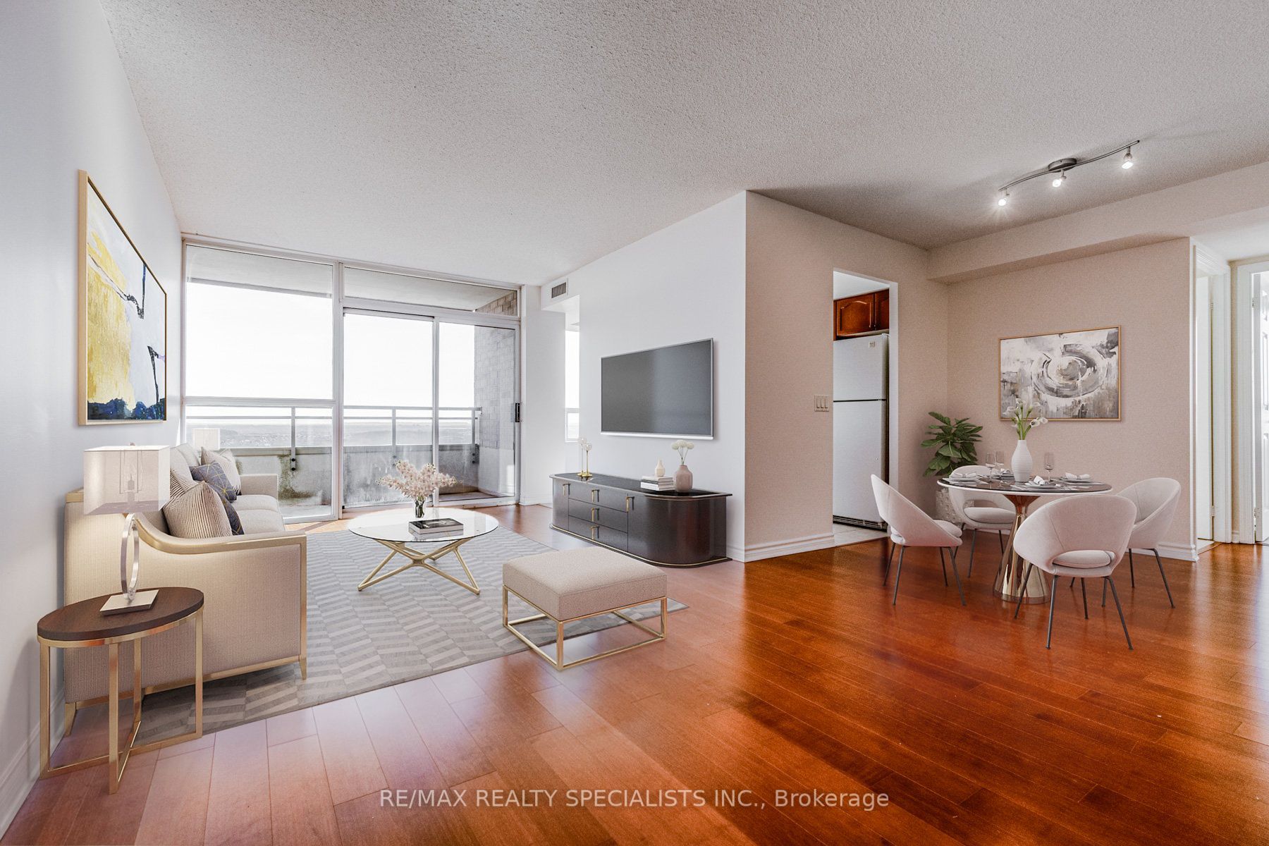 55 Strathaven Drive W #2011