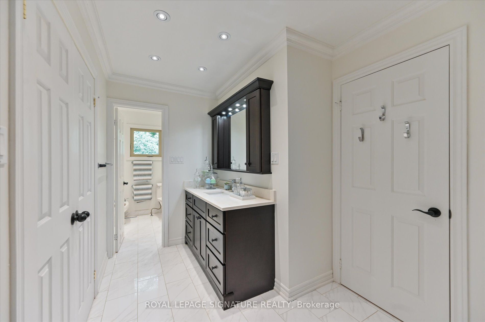 3417 Sanderling Crescent