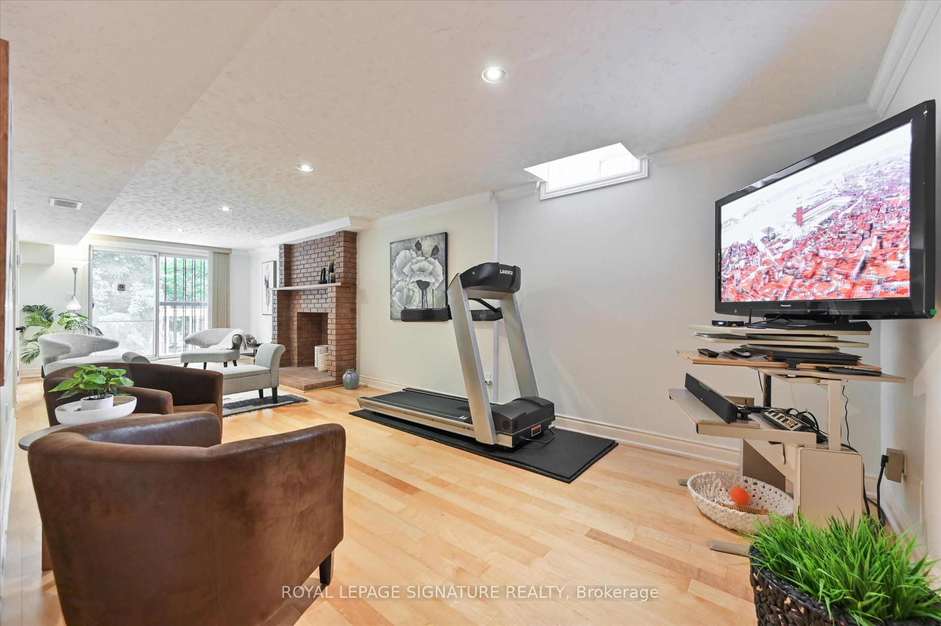 3417 Sanderling Crescent