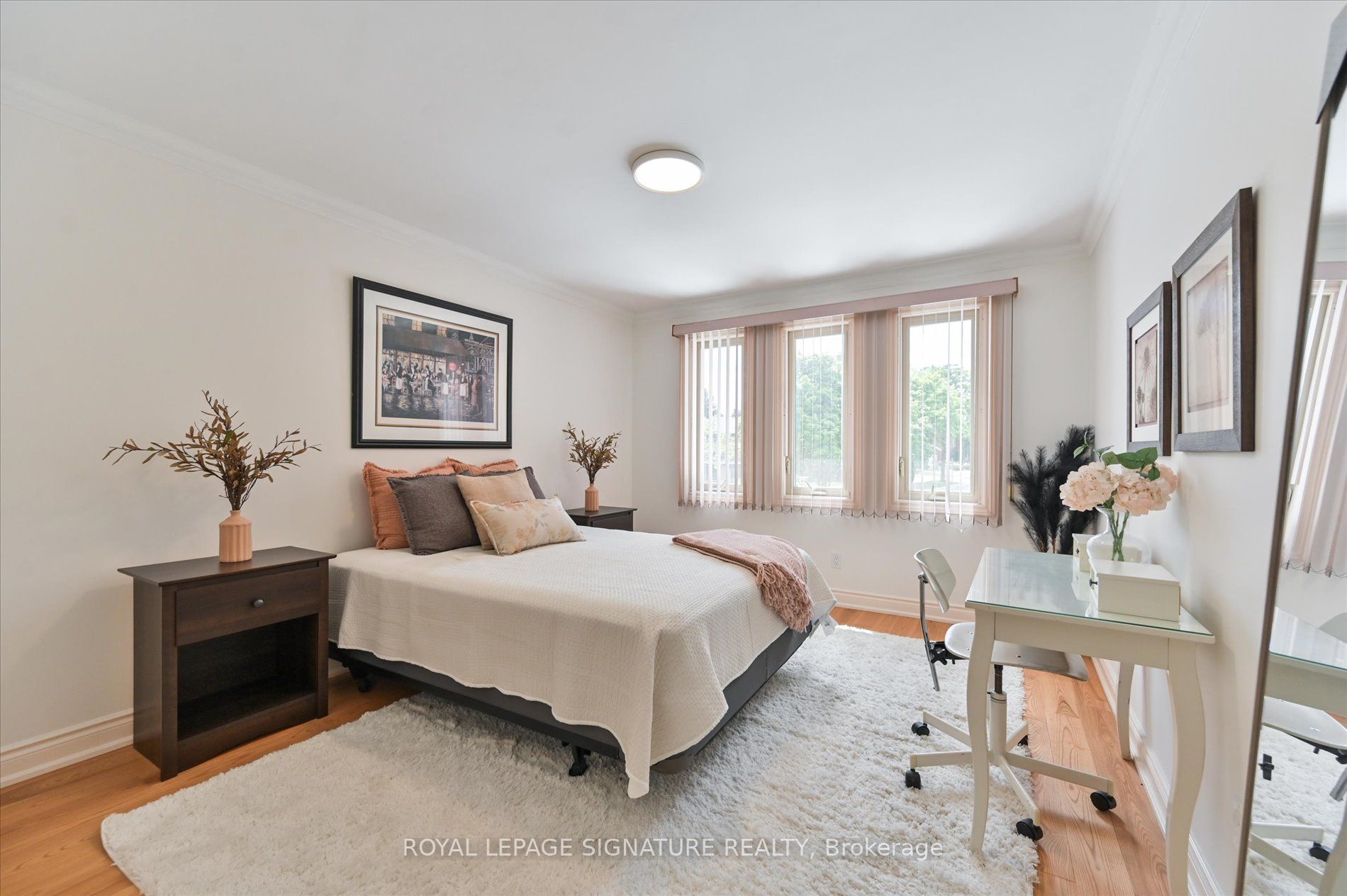 3417 Sanderling Crescent