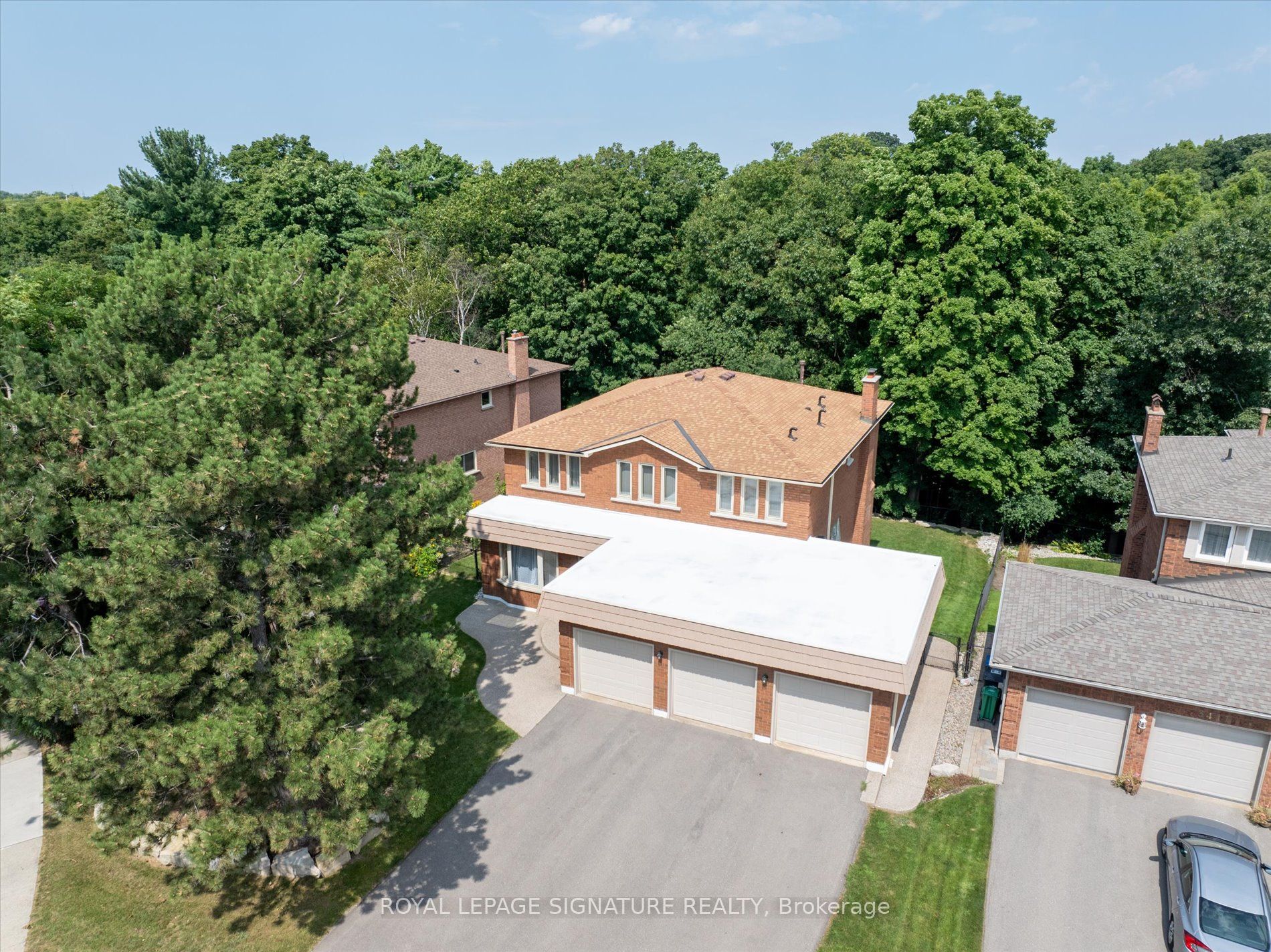 3417 Sanderling Crescent