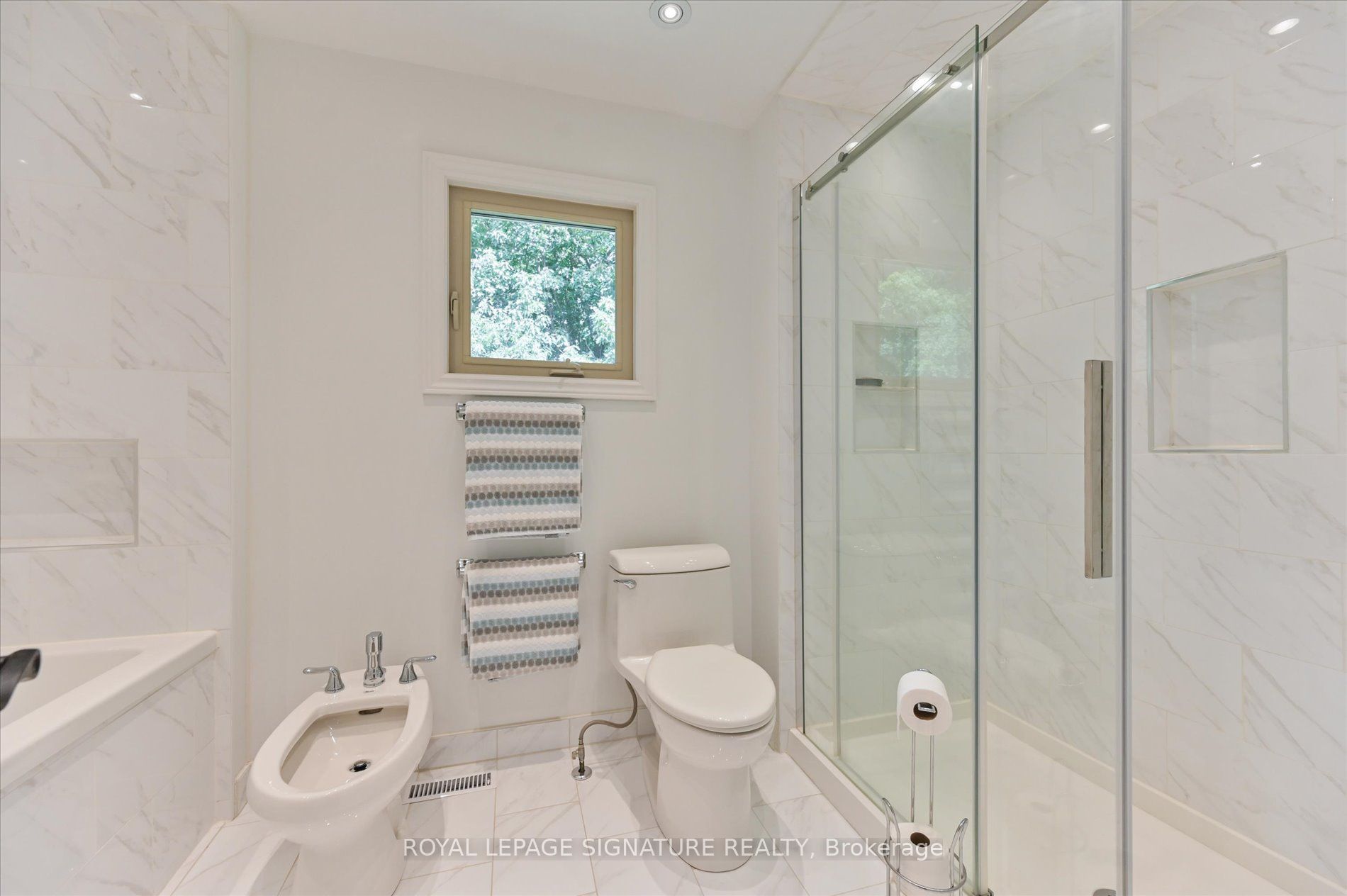 3417 Sanderling Crescent