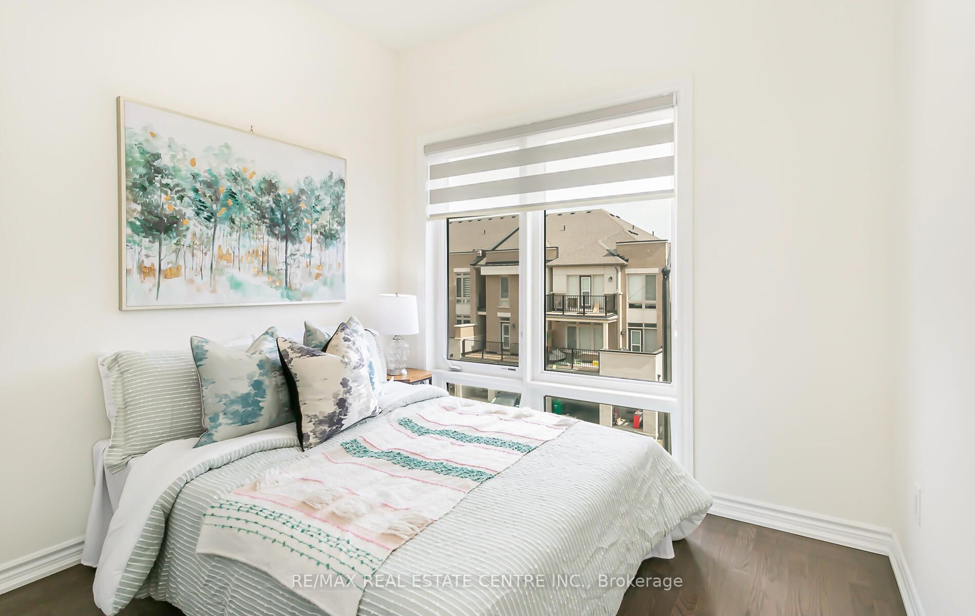 14 Arrowview Drive
