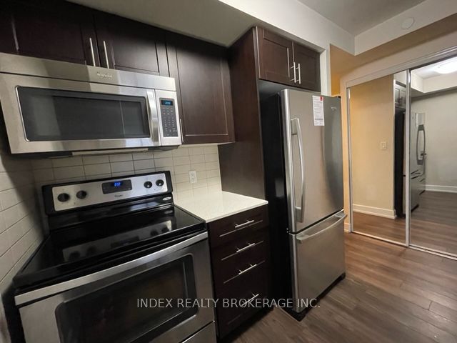 2 Eva Road #1521