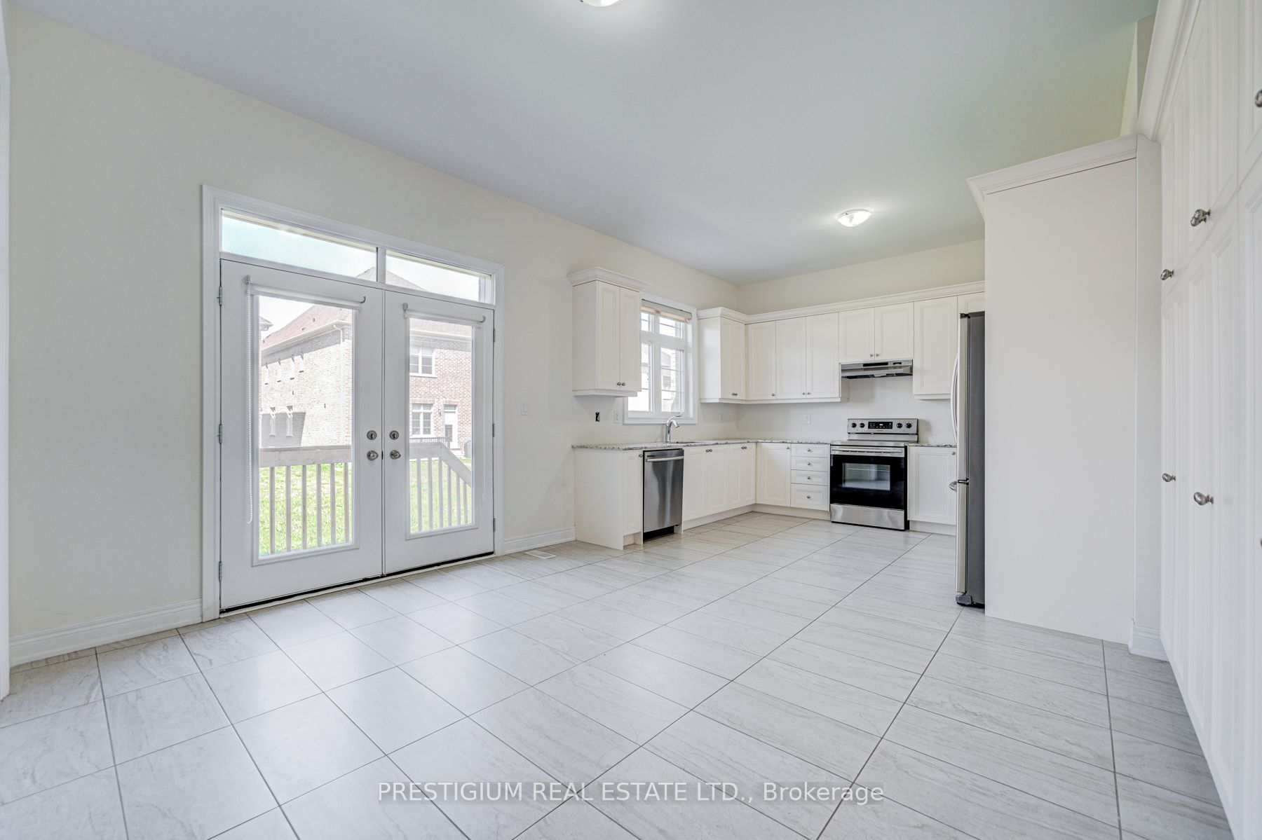 7 Malaspina Close