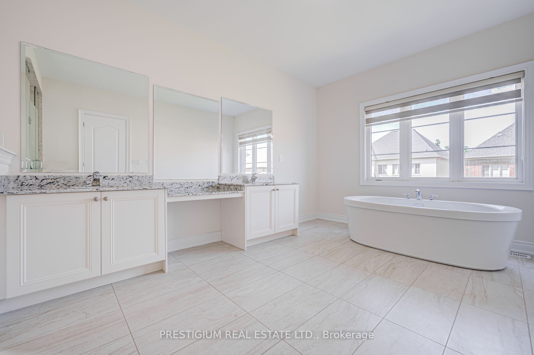7 Malaspina Close