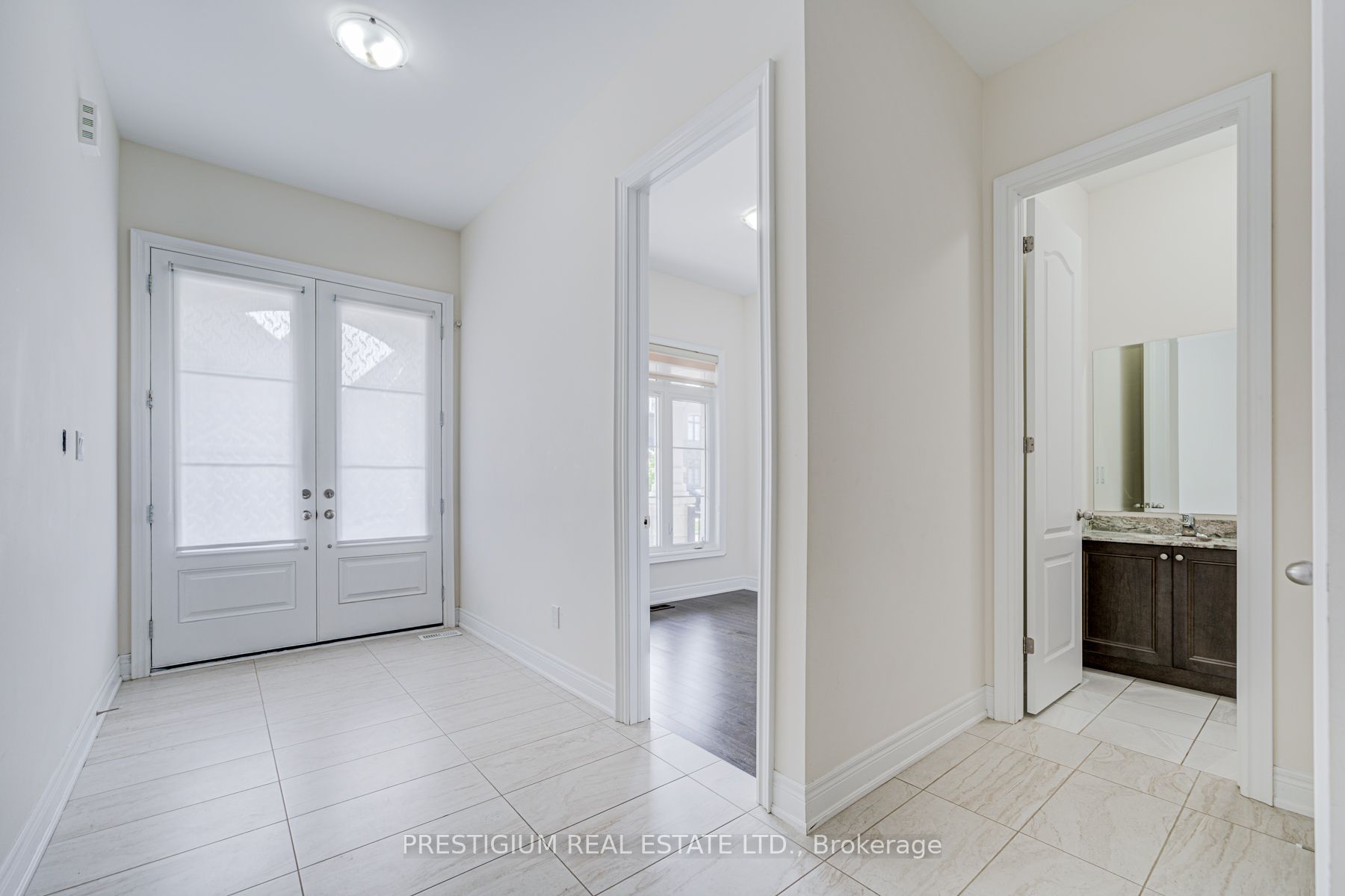 7 Malaspina Close