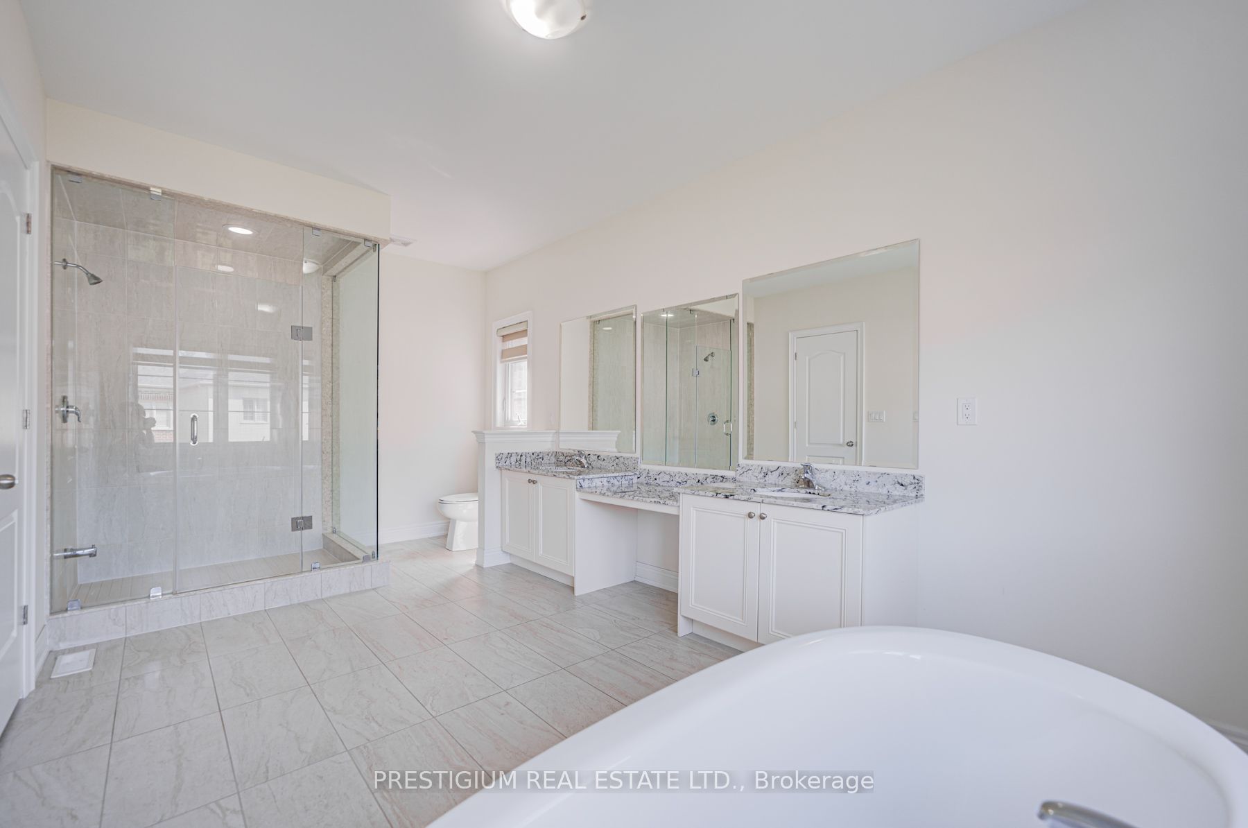 7 Malaspina Close