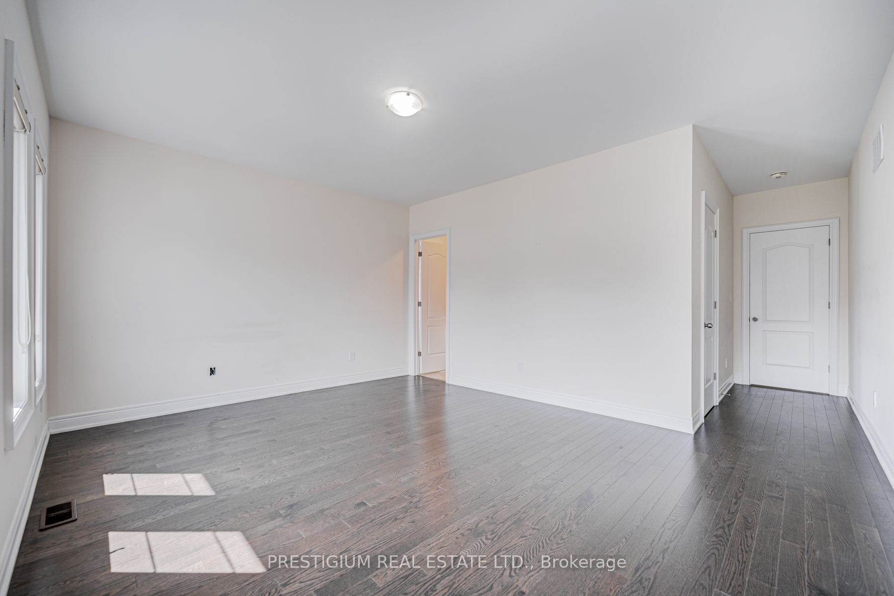 7 Malaspina Close
