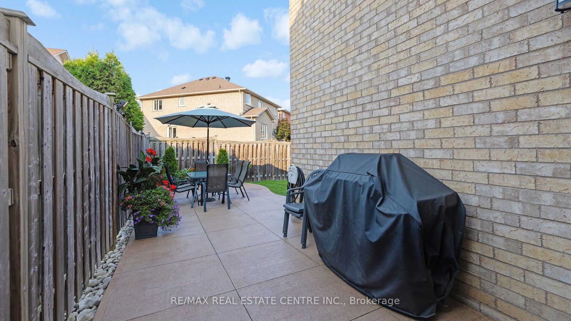 491 Willmott Crescent