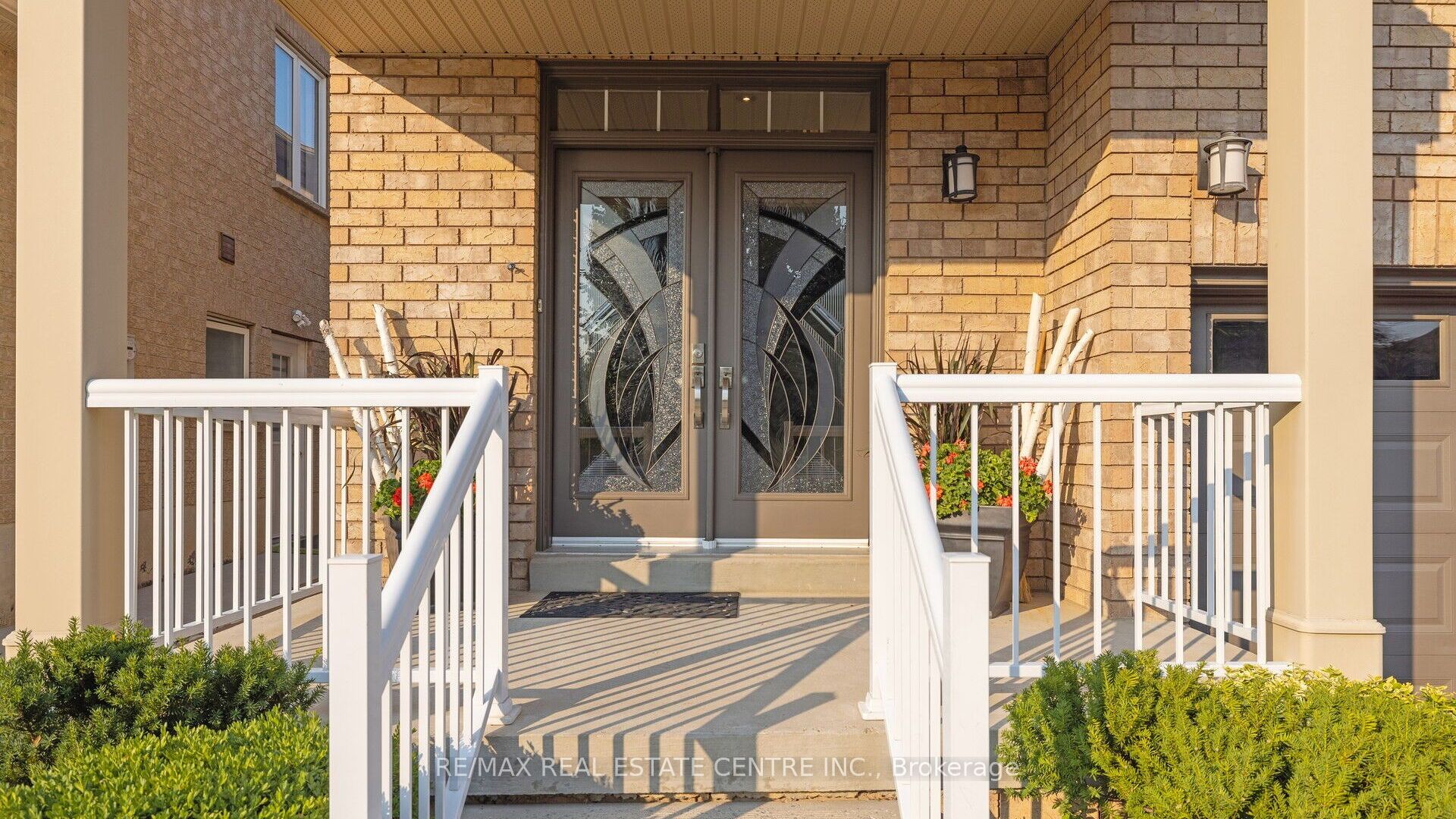 491 Willmott Crescent