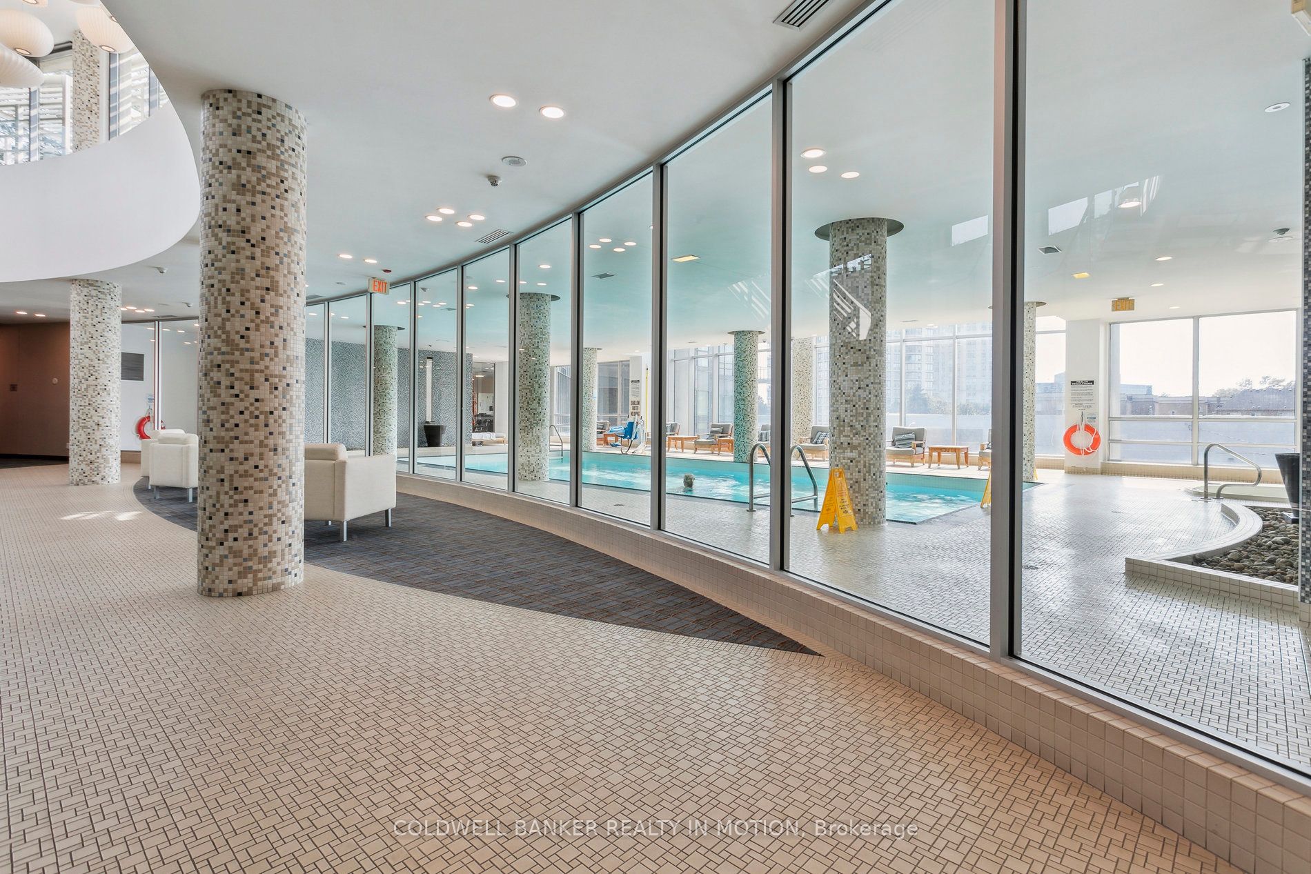 2240 Lakeshore Boulevard W, #1208