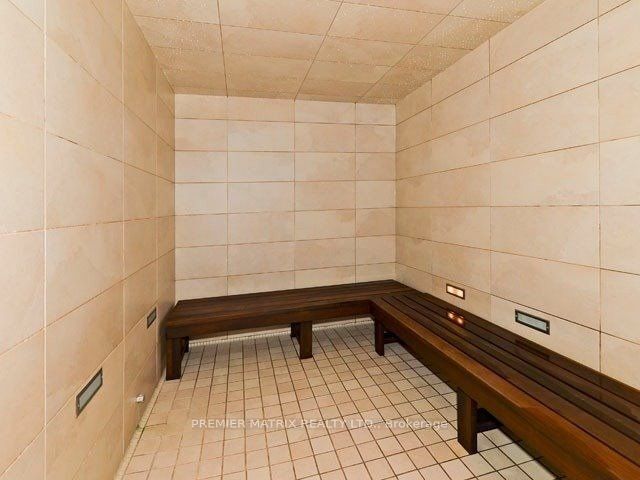 38 Joe Shuster Way #302