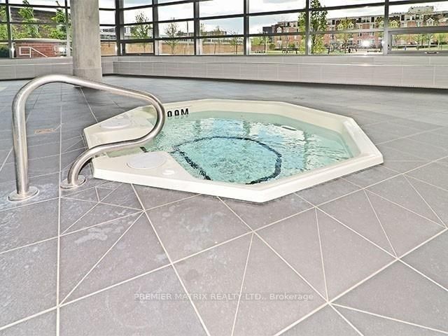 38 Joe Shuster Way #302