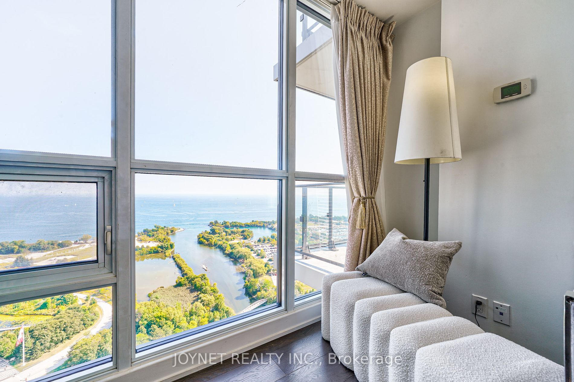 2200 Lake Shore Boulevard W #3801