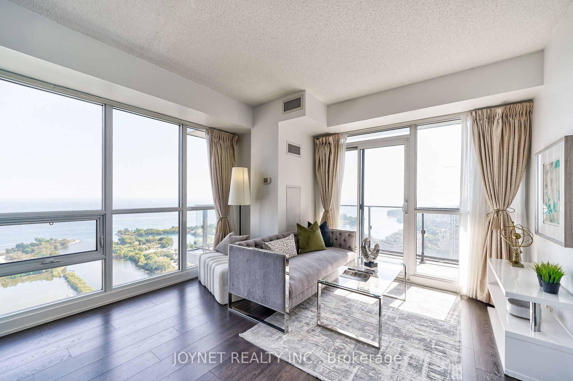 2200 Lake Shore Boulevard W #3801