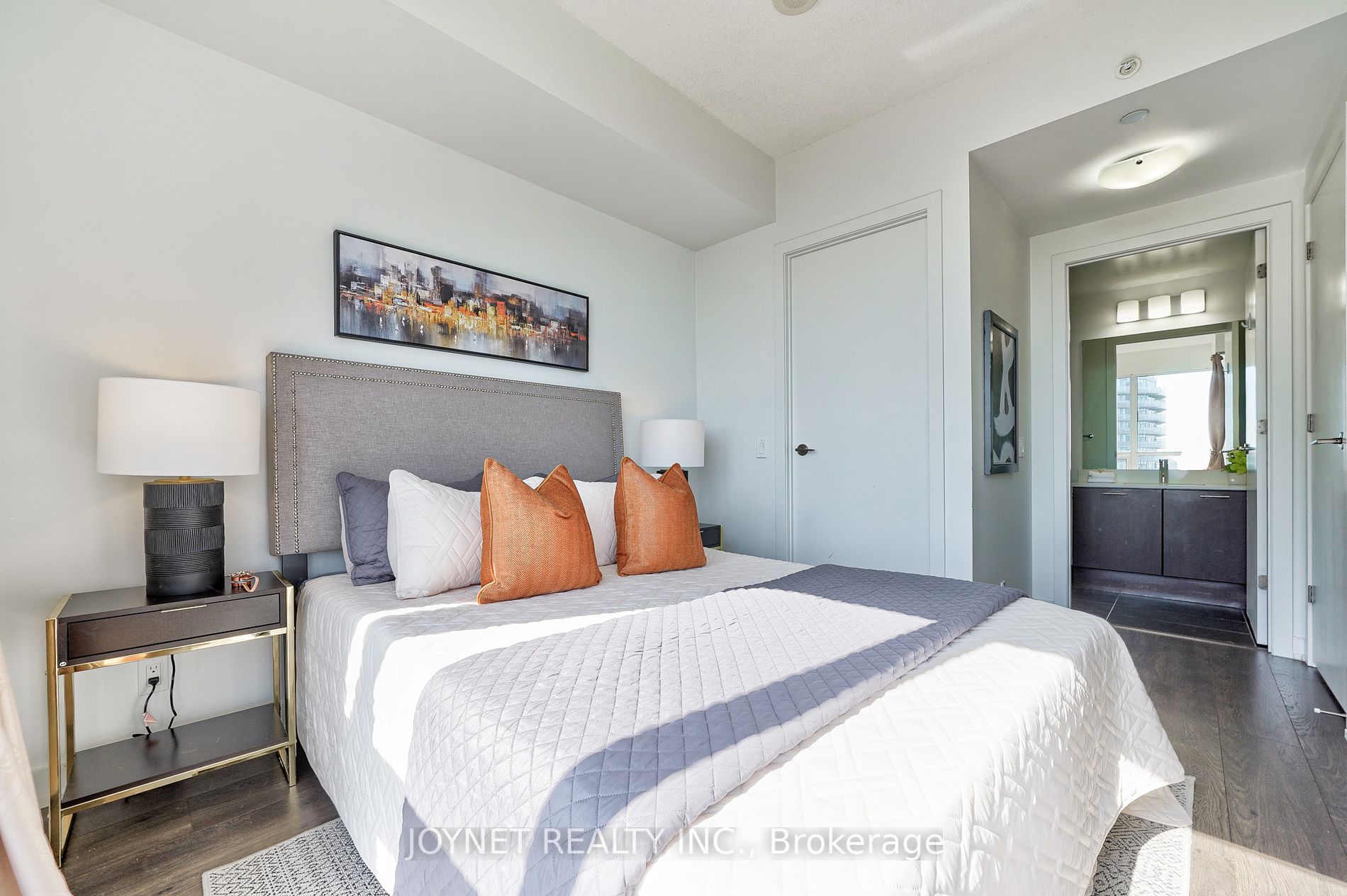 2200 Lake Shore Boulevard W #3801