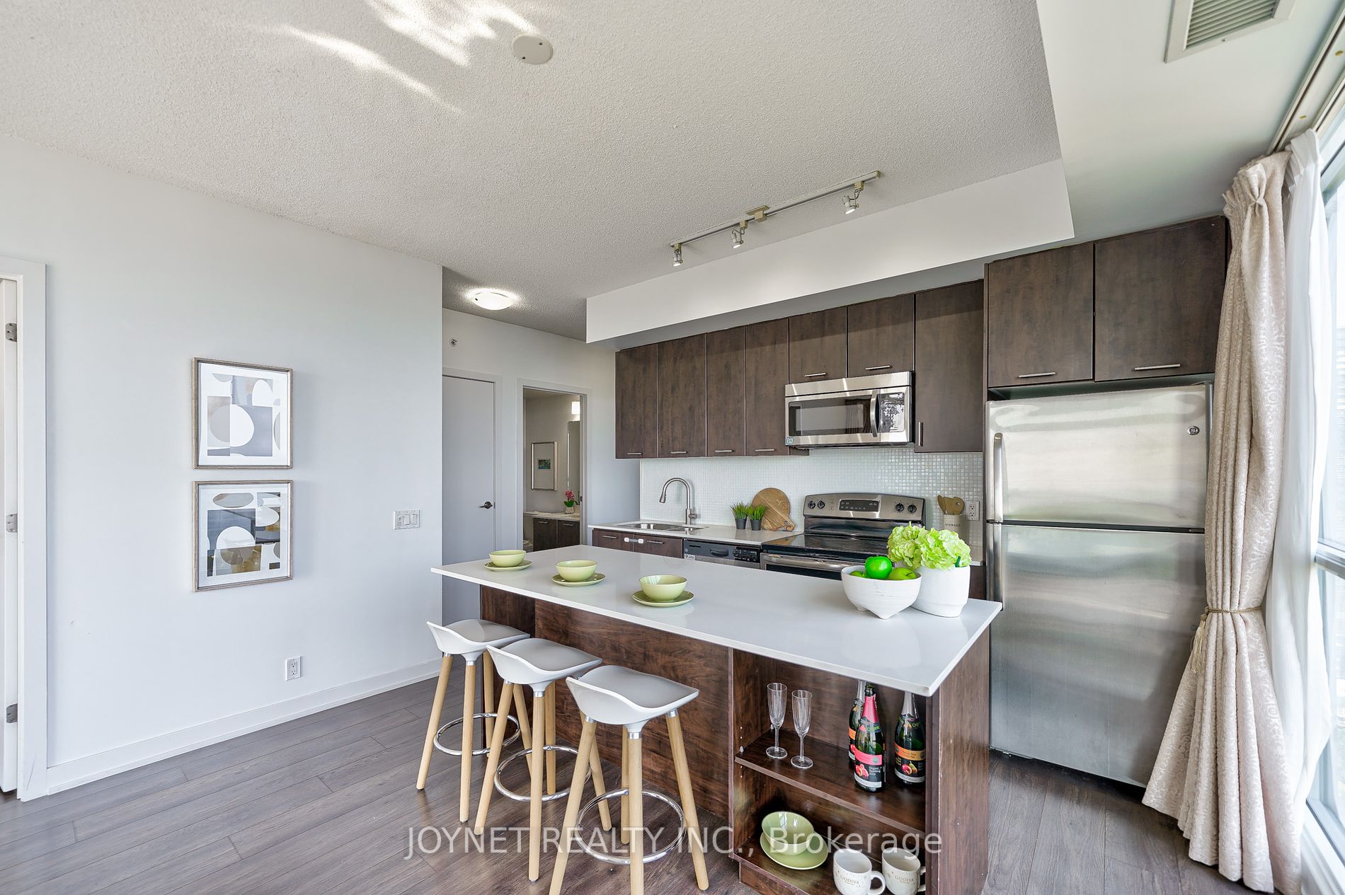 2200 Lake Shore Boulevard W #3801