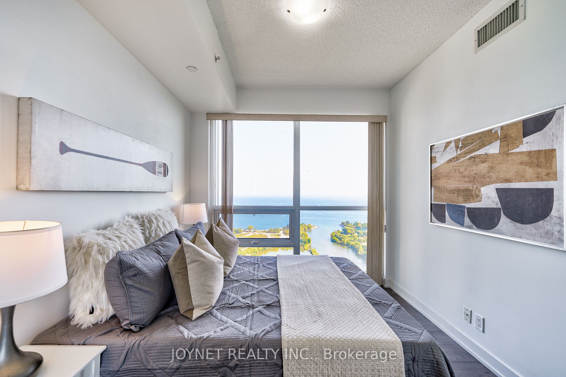 2200 Lake Shore Boulevard W #3801