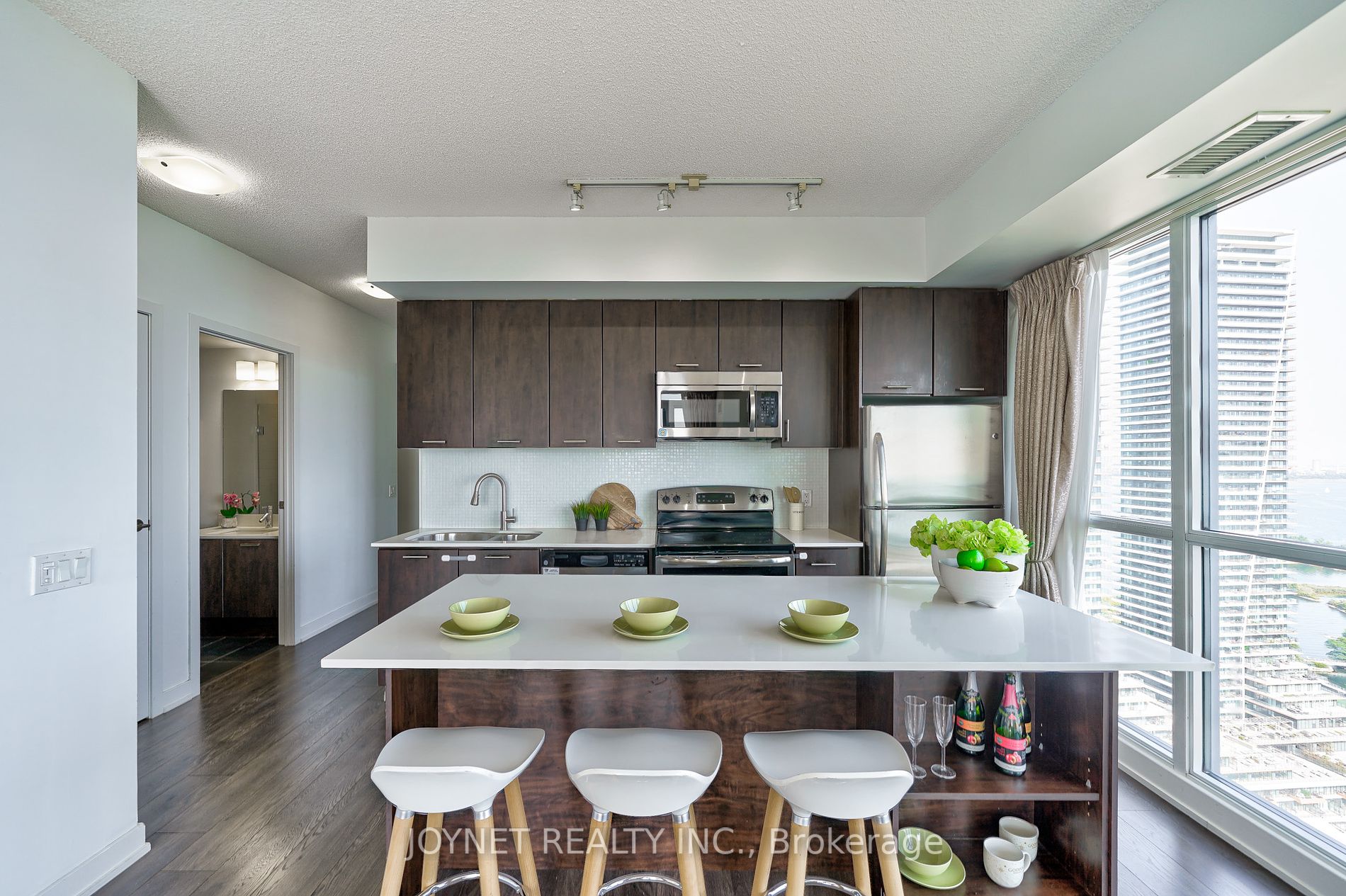 2200 Lake Shore Boulevard W #3801