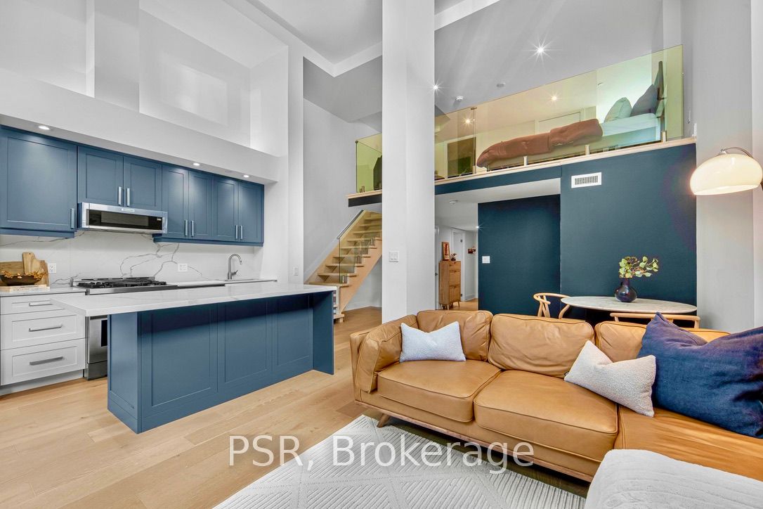 430 Roncesvalles Avenue, #105