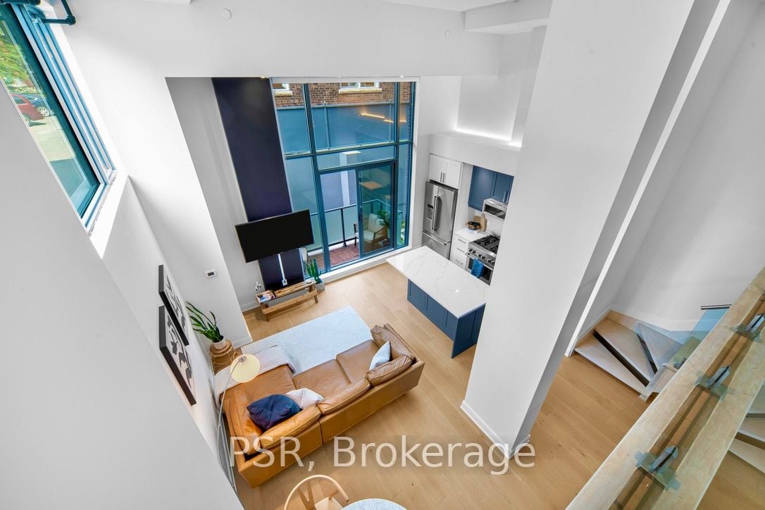 430 Roncesvalles Avenue, #105