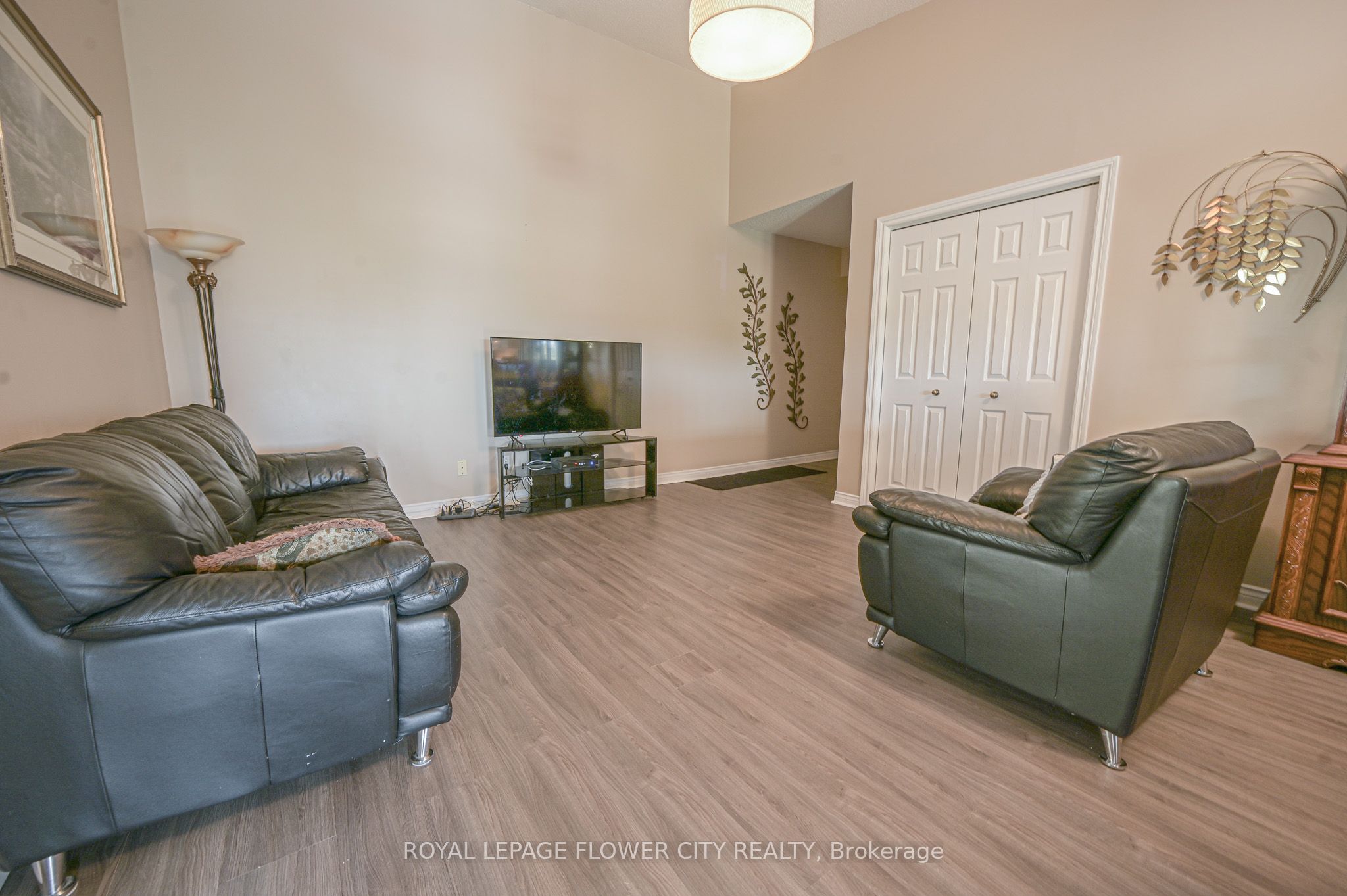 4005 Kilmer Drive, #412