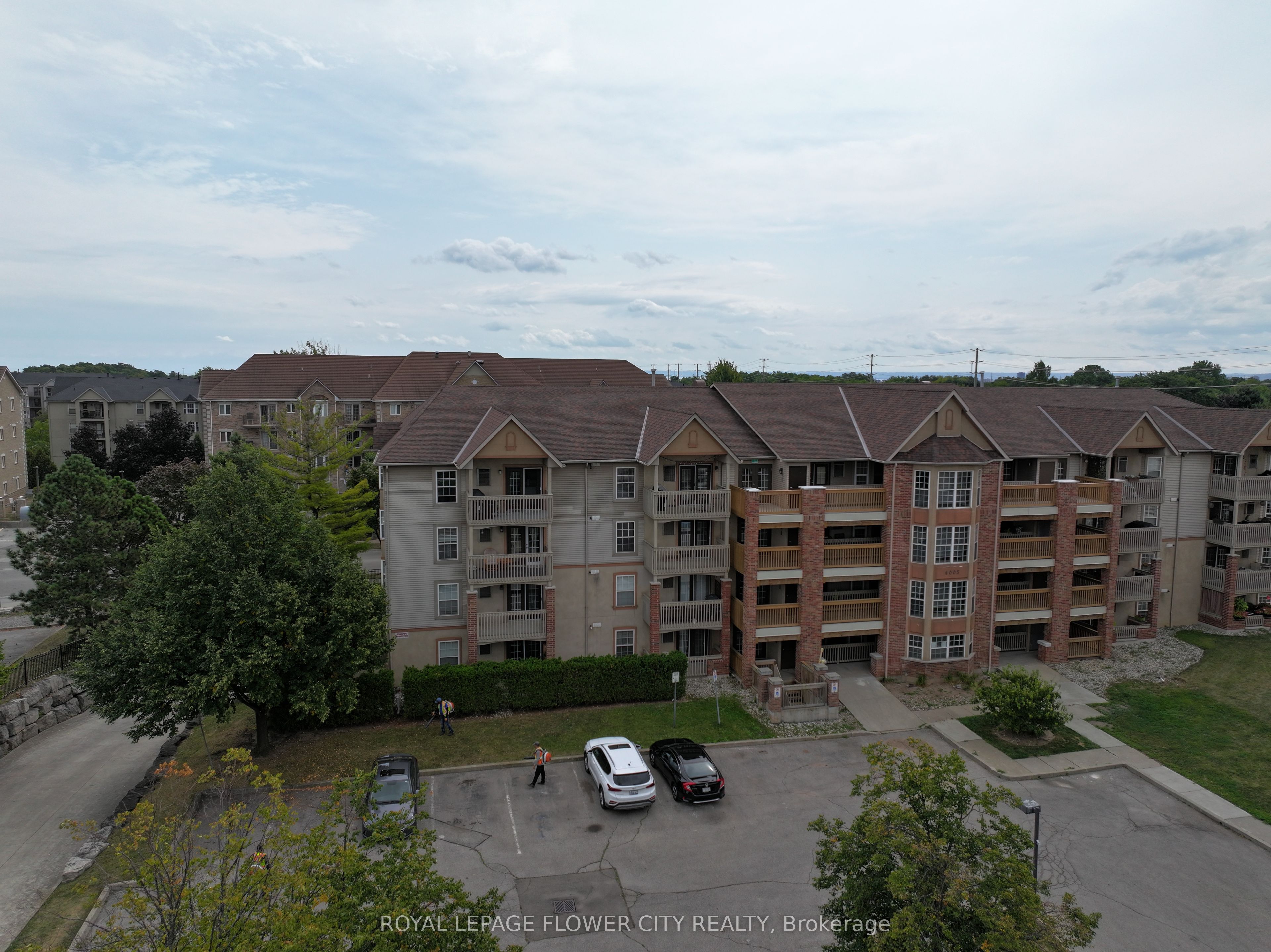 4005 Kilmer Drive, #412