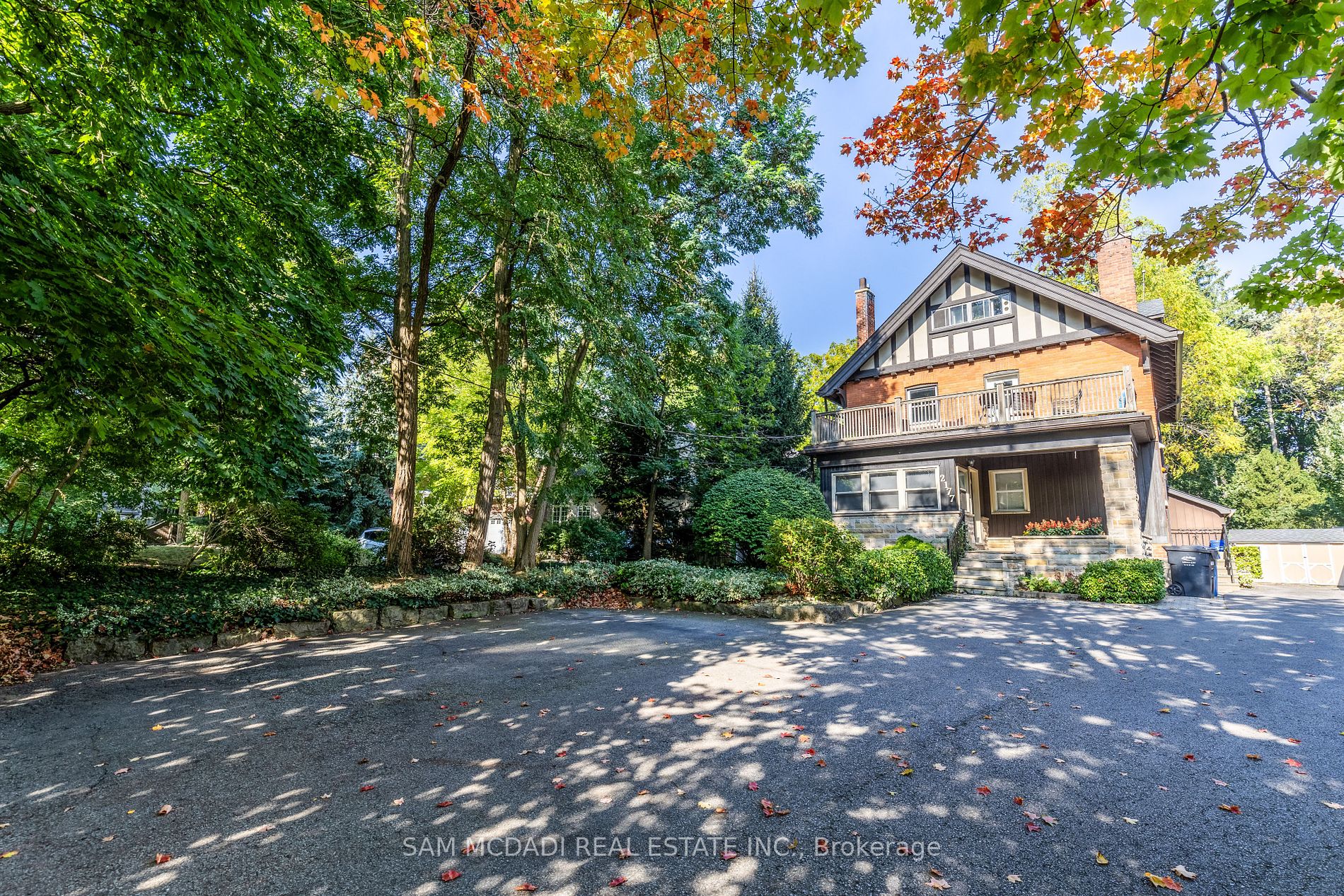 2177 Lakeshore Road