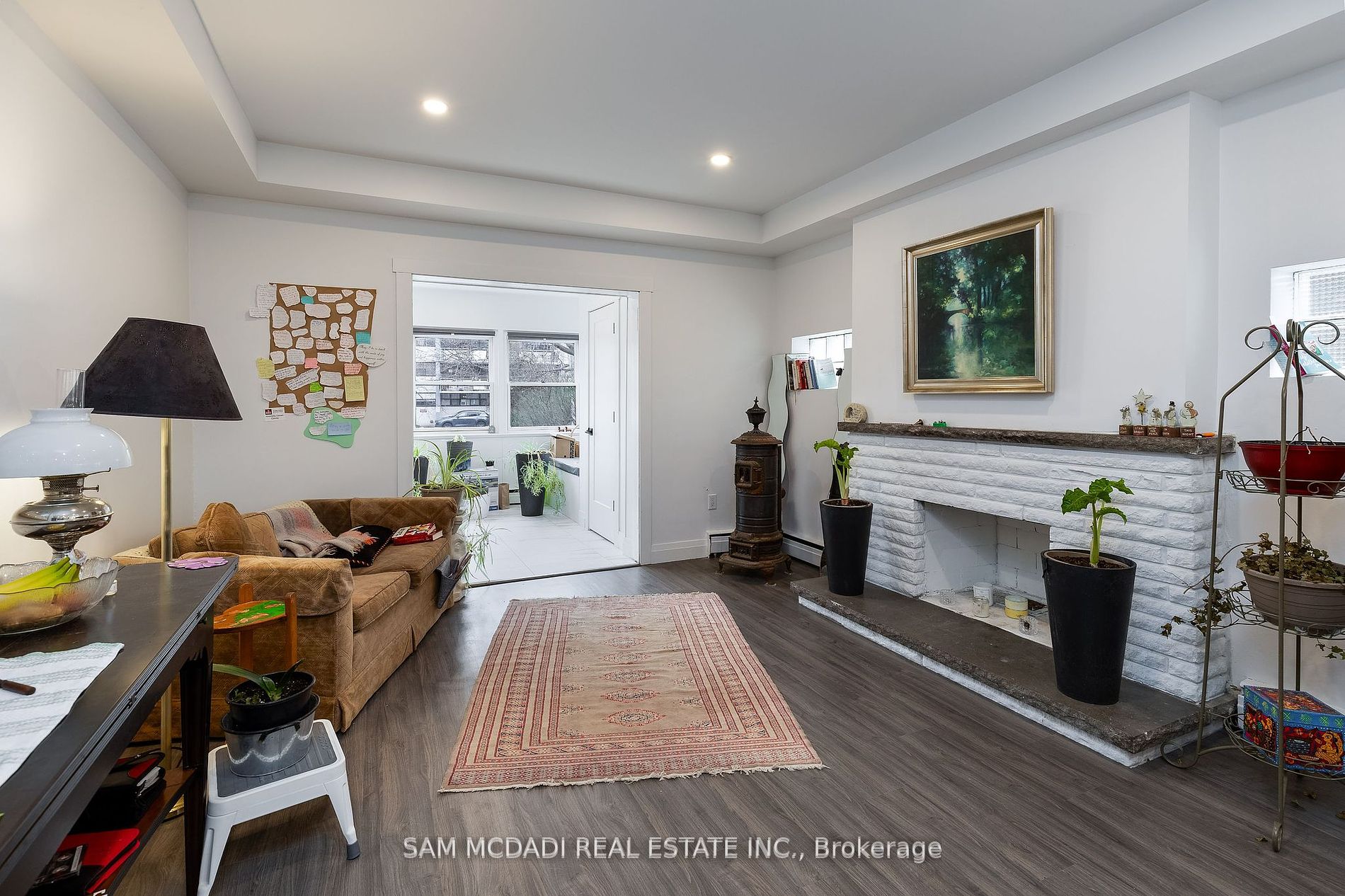 2177 Lakeshore Road