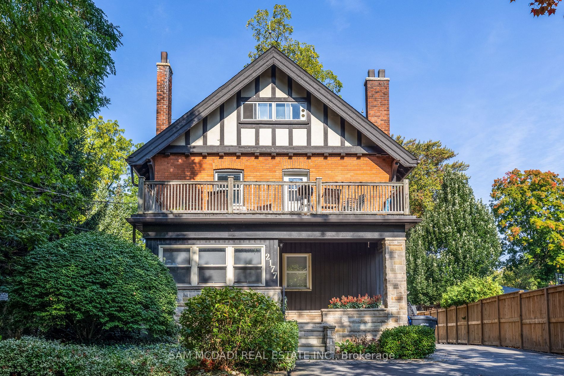 2177 Lakeshore Road