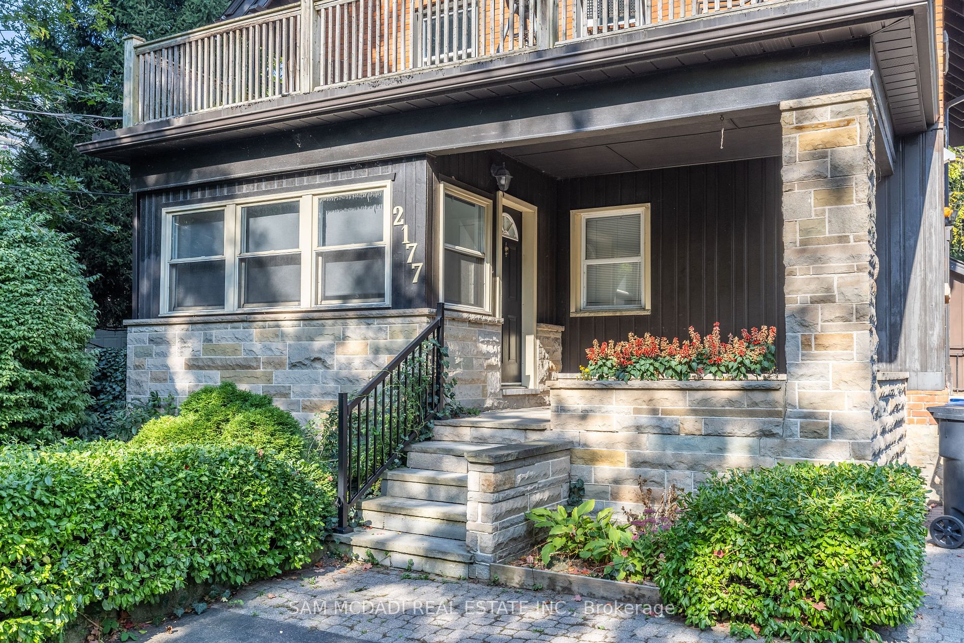 2177 Lakeshore Road