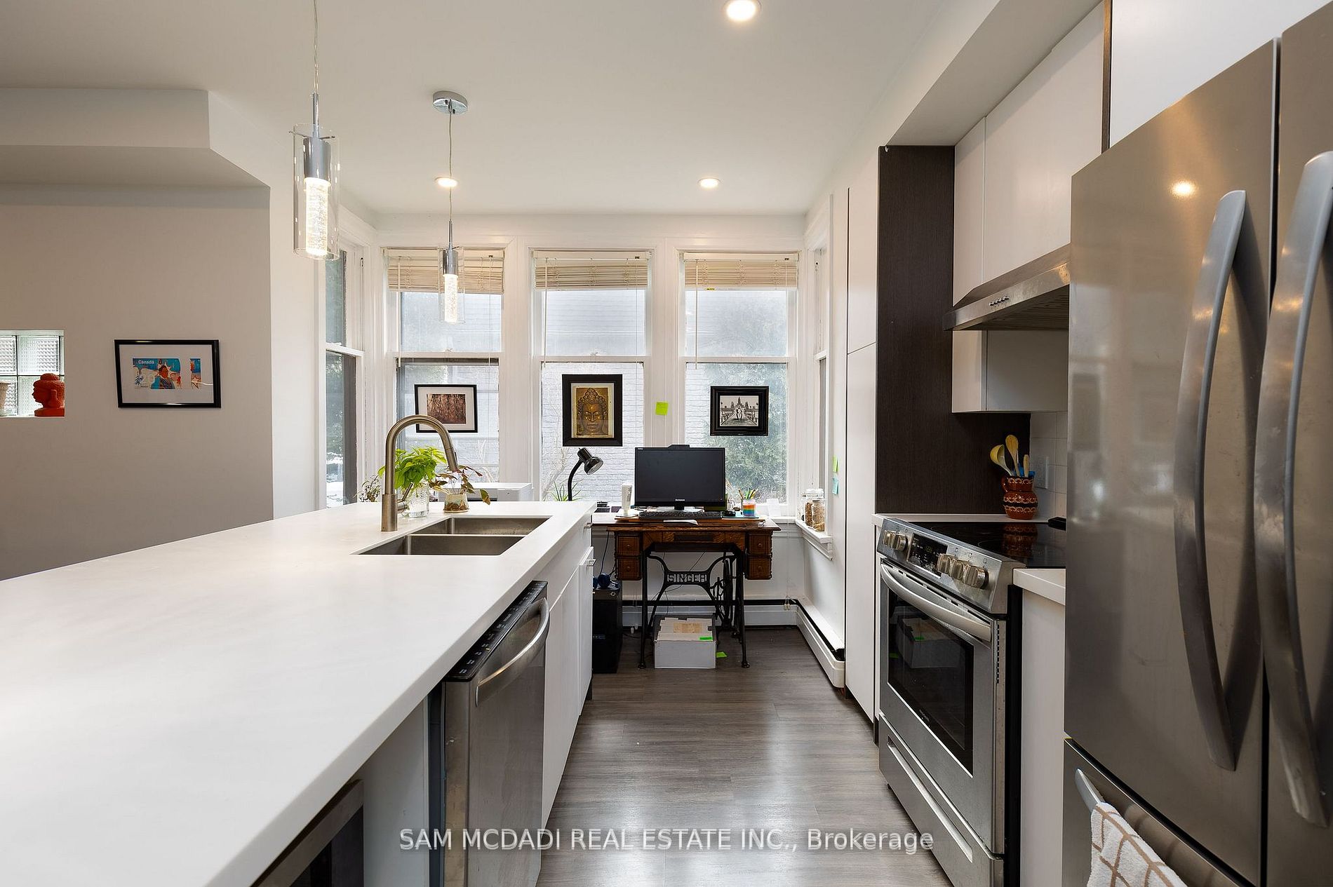 2177 Lakeshore Road
