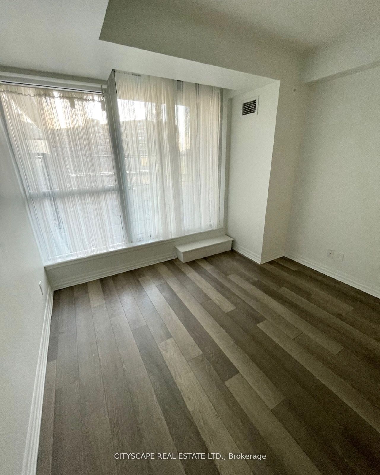80 Esther Lorrie Drive, #202