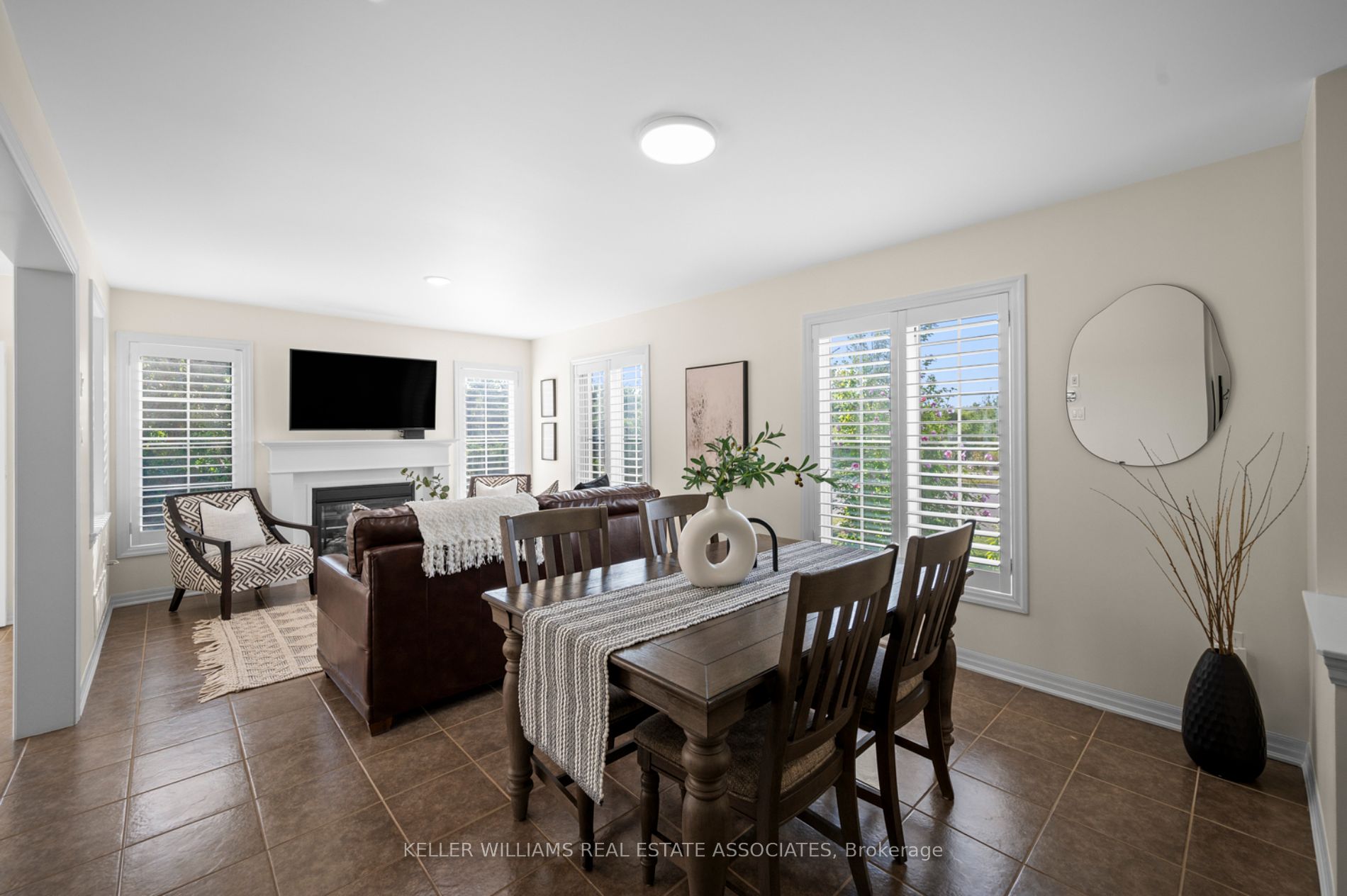 1002 Solomon Court