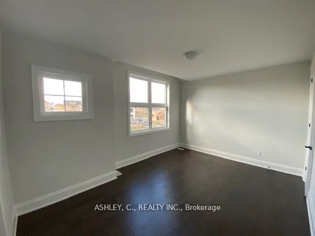 53 Holly Lane