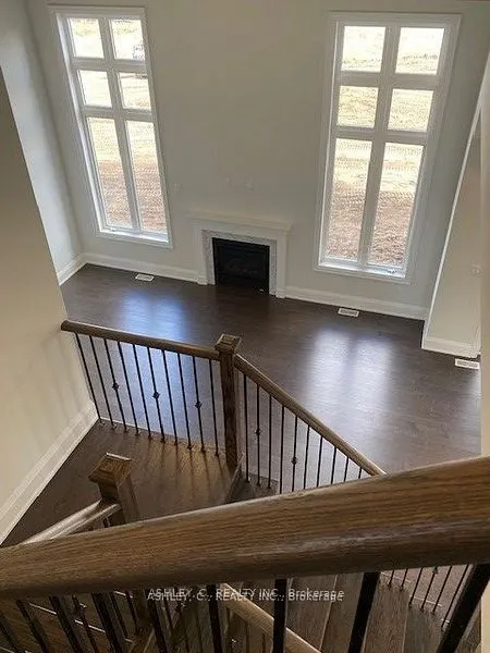 53 Holly Lane