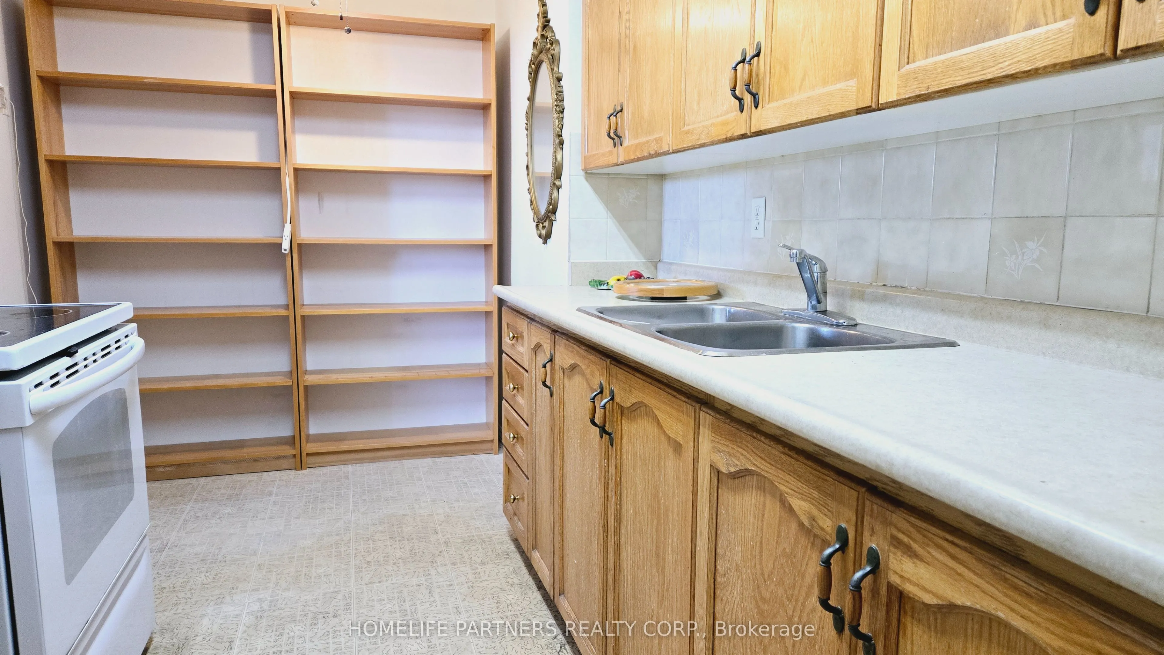 2825 Islington Avenue, #315
