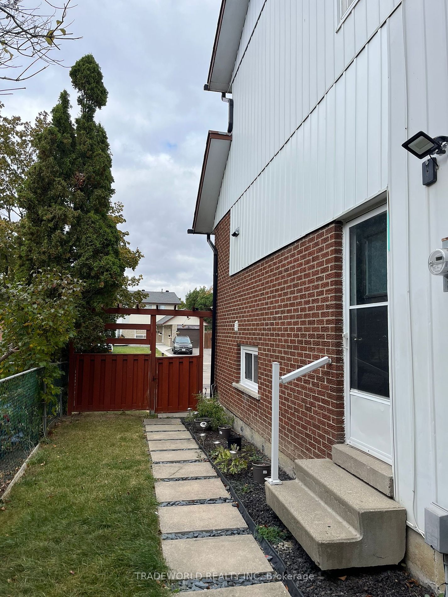 7465 Bybrook Drive