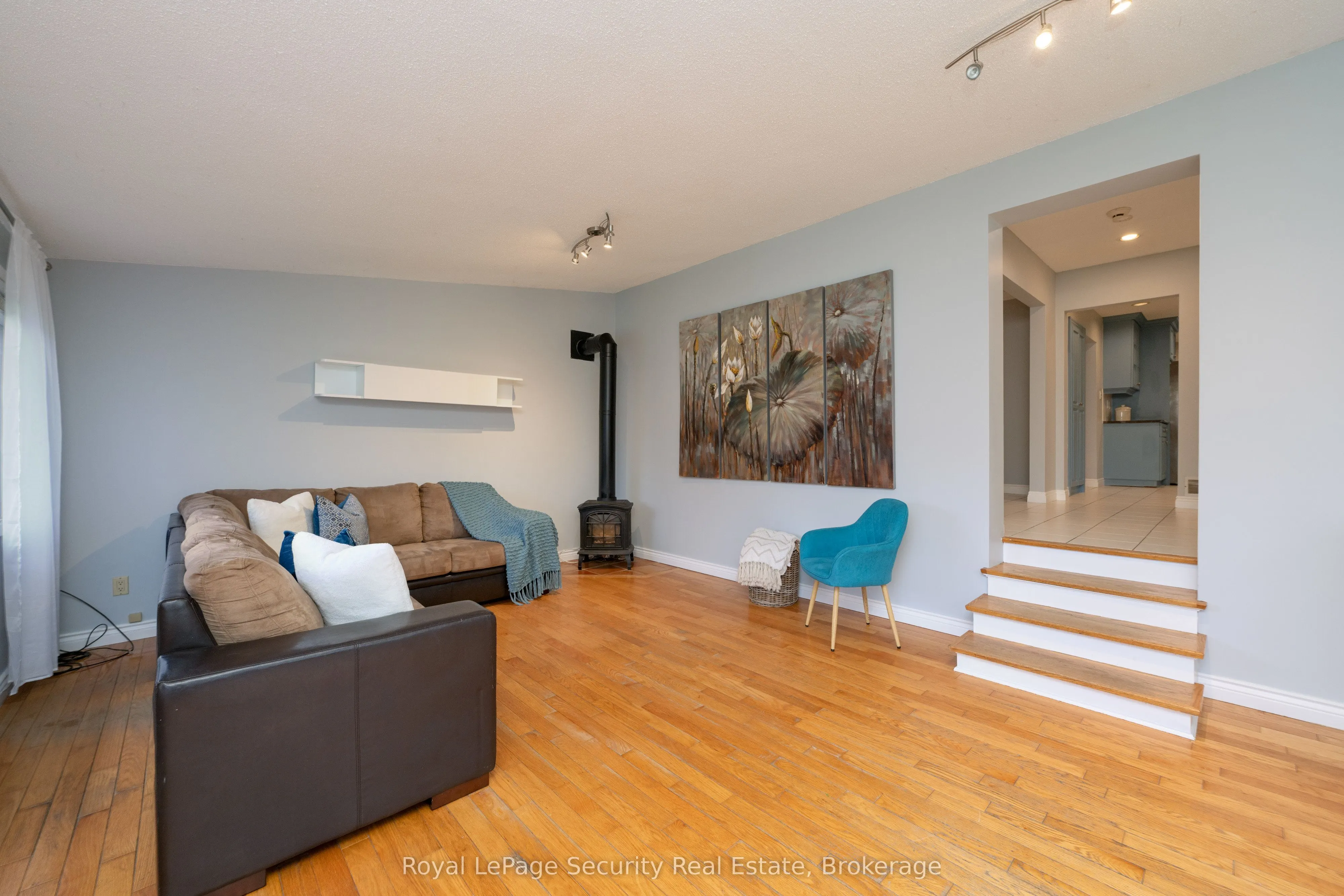 25 Parkchester Road